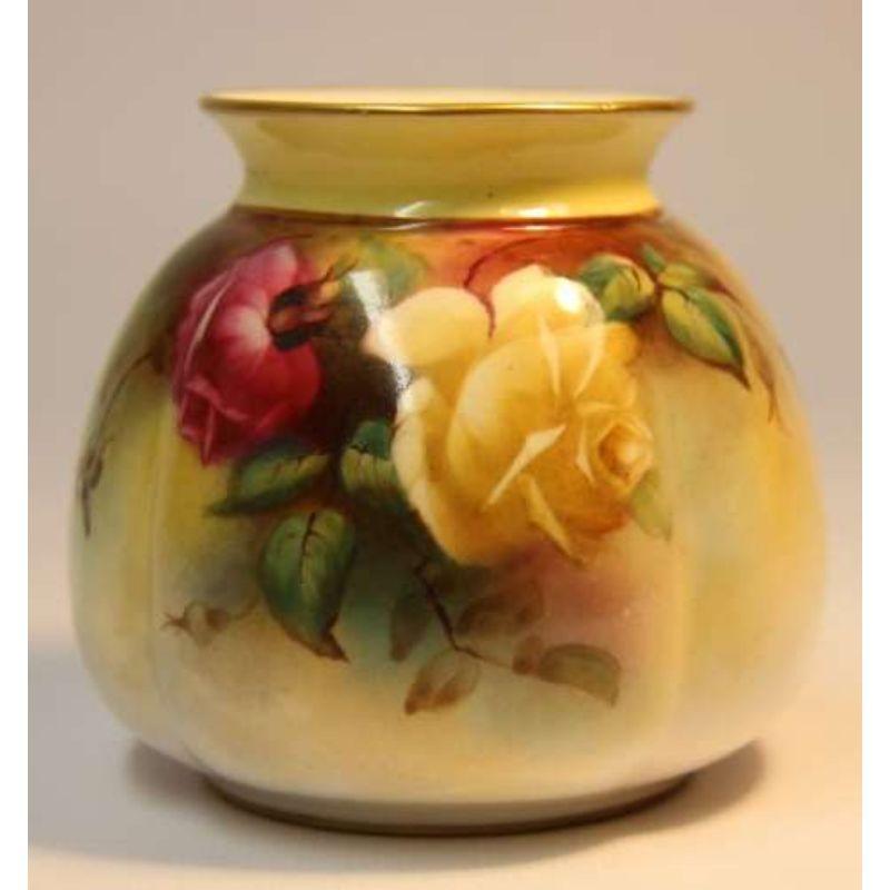 English Edwardian Hadley's Royal Worcester Porcelain Floral Hand Painted Vase 1