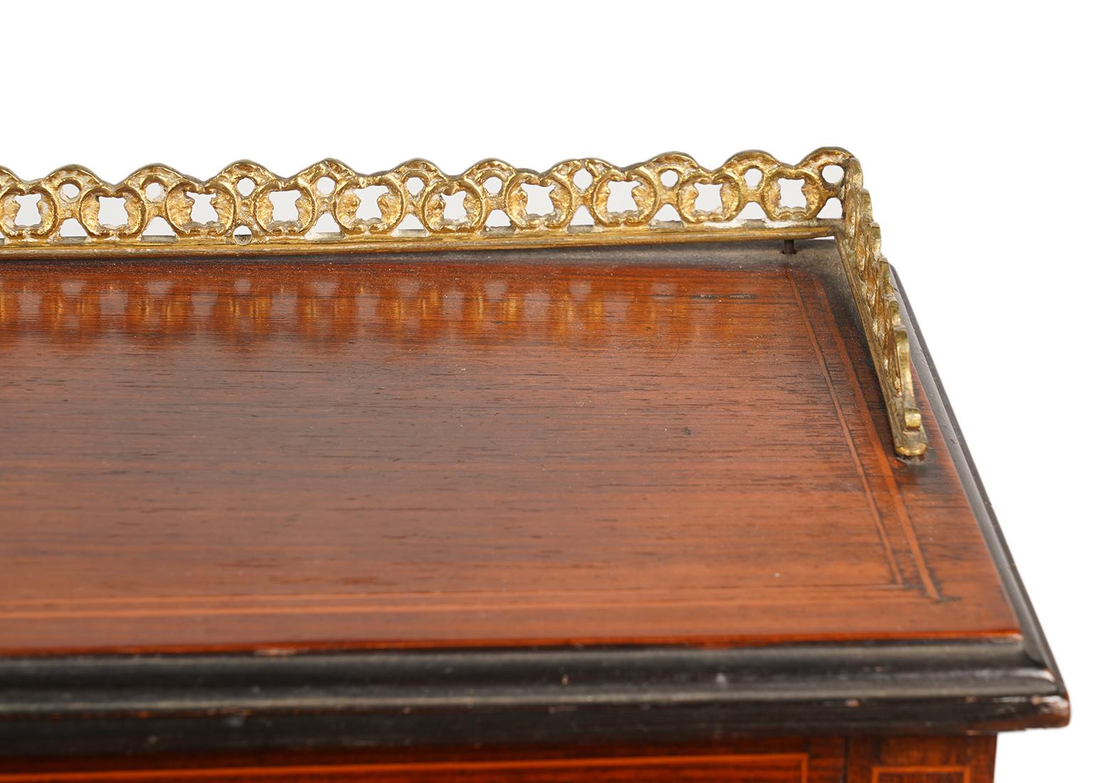 English Edwardian Inlaid Mahogany Bow Front Ladies Writing Desk with Gallery In Good Condition In Ft. Lauderdale, FL