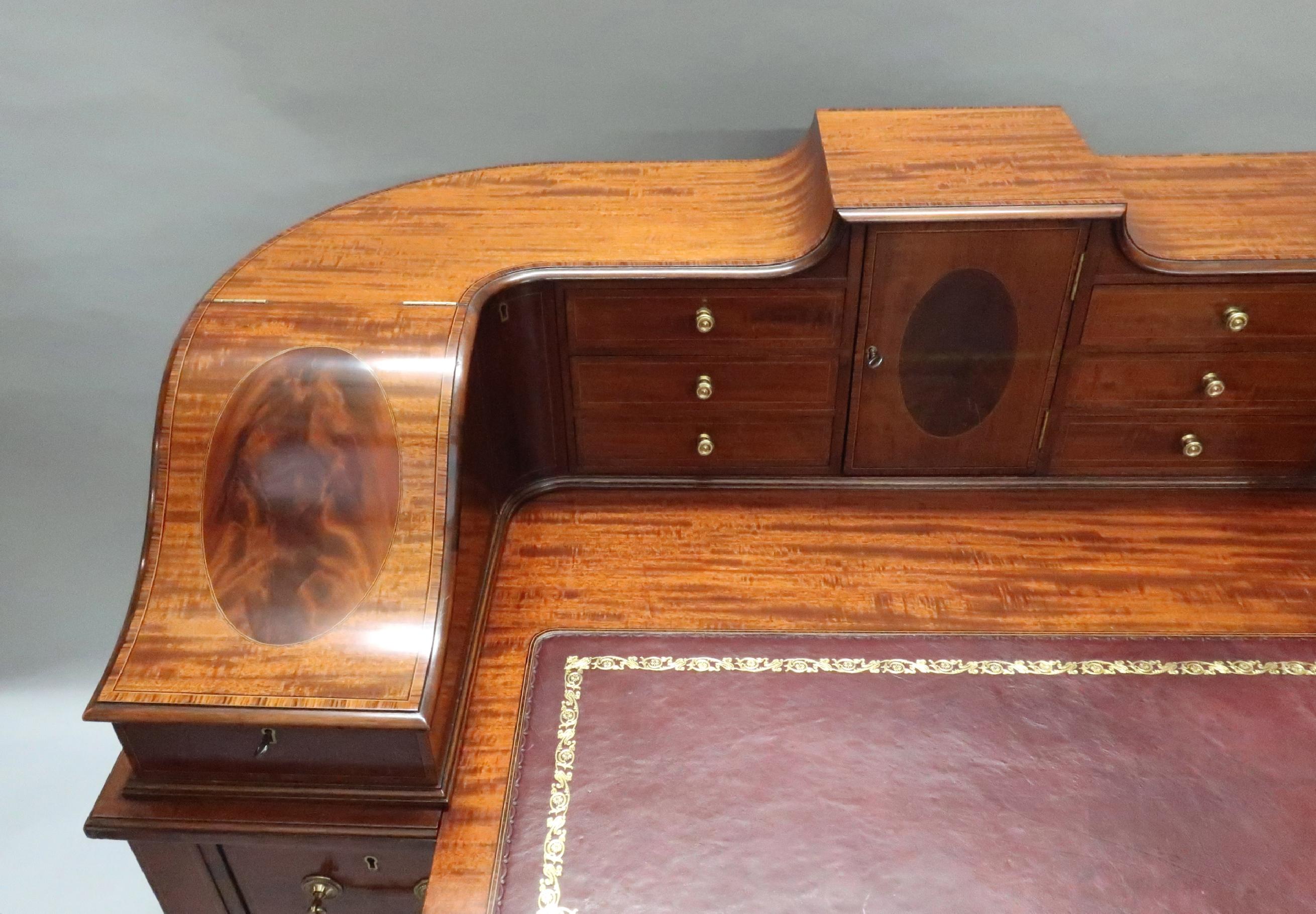 19th Century English Edwardian Mahogany and Kingwood Carlton House Writing Desk For Sale