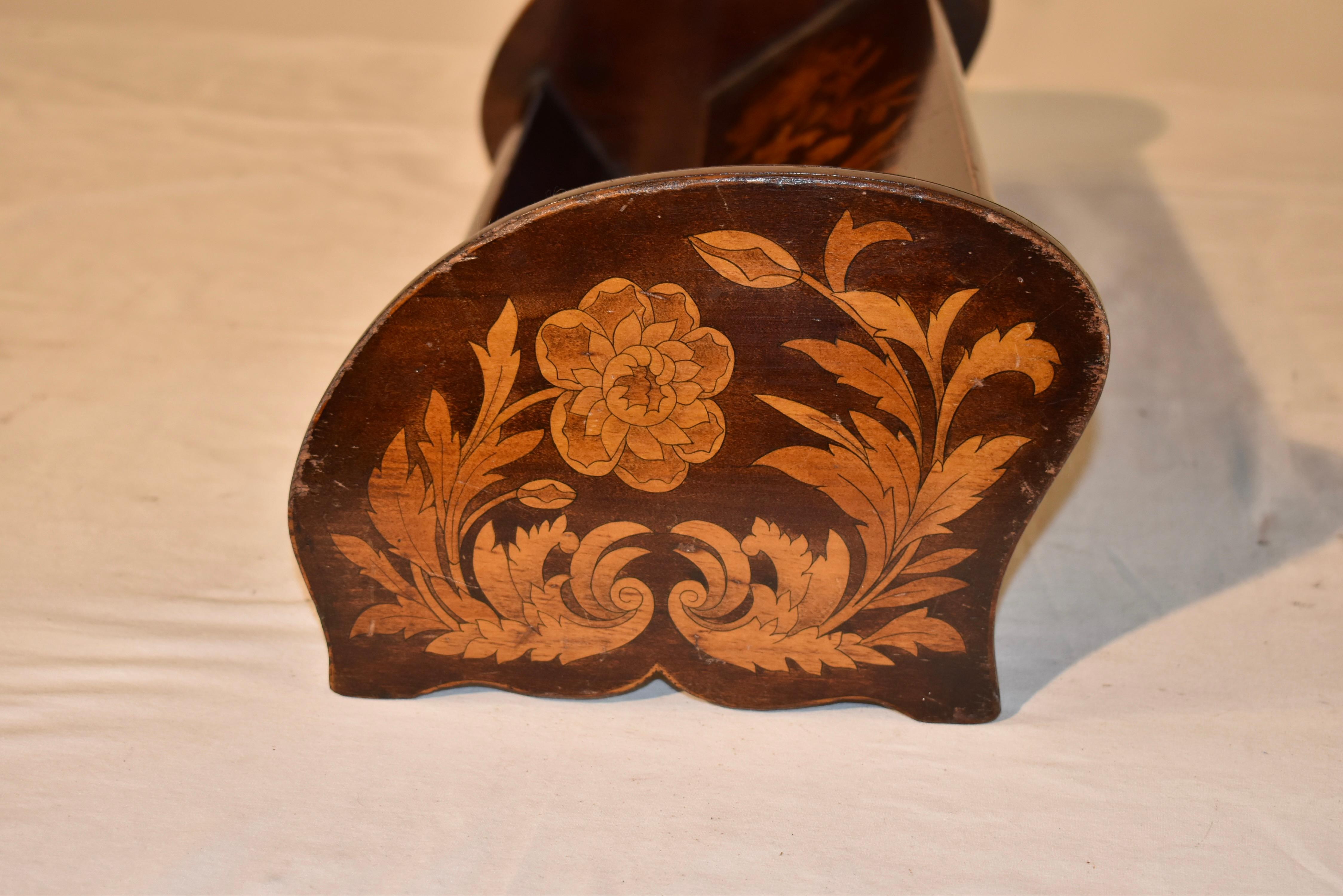 English Edwardian Mahogany Book Stand, Circa 1900 For Sale 2