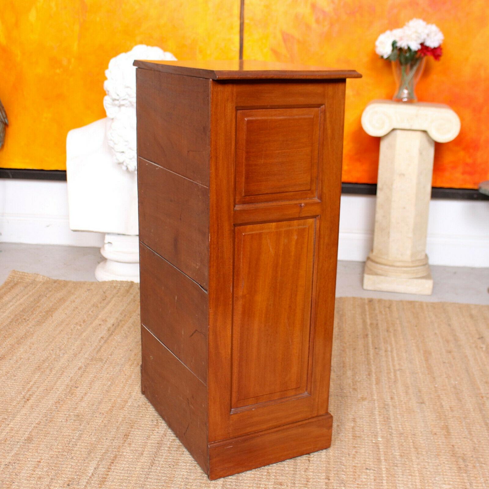 English Edwardian Mahogany Cabinet Side Bedside Cupboard For Sale 7