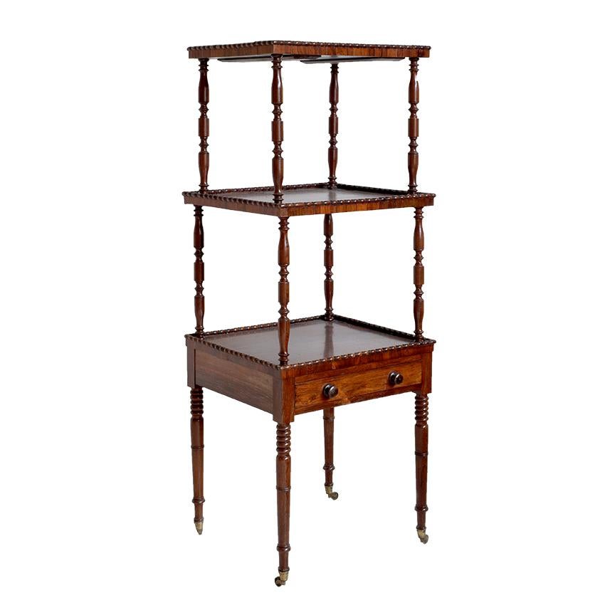 English Edwardian Mahogany Etagere In Good Condition In London, GB