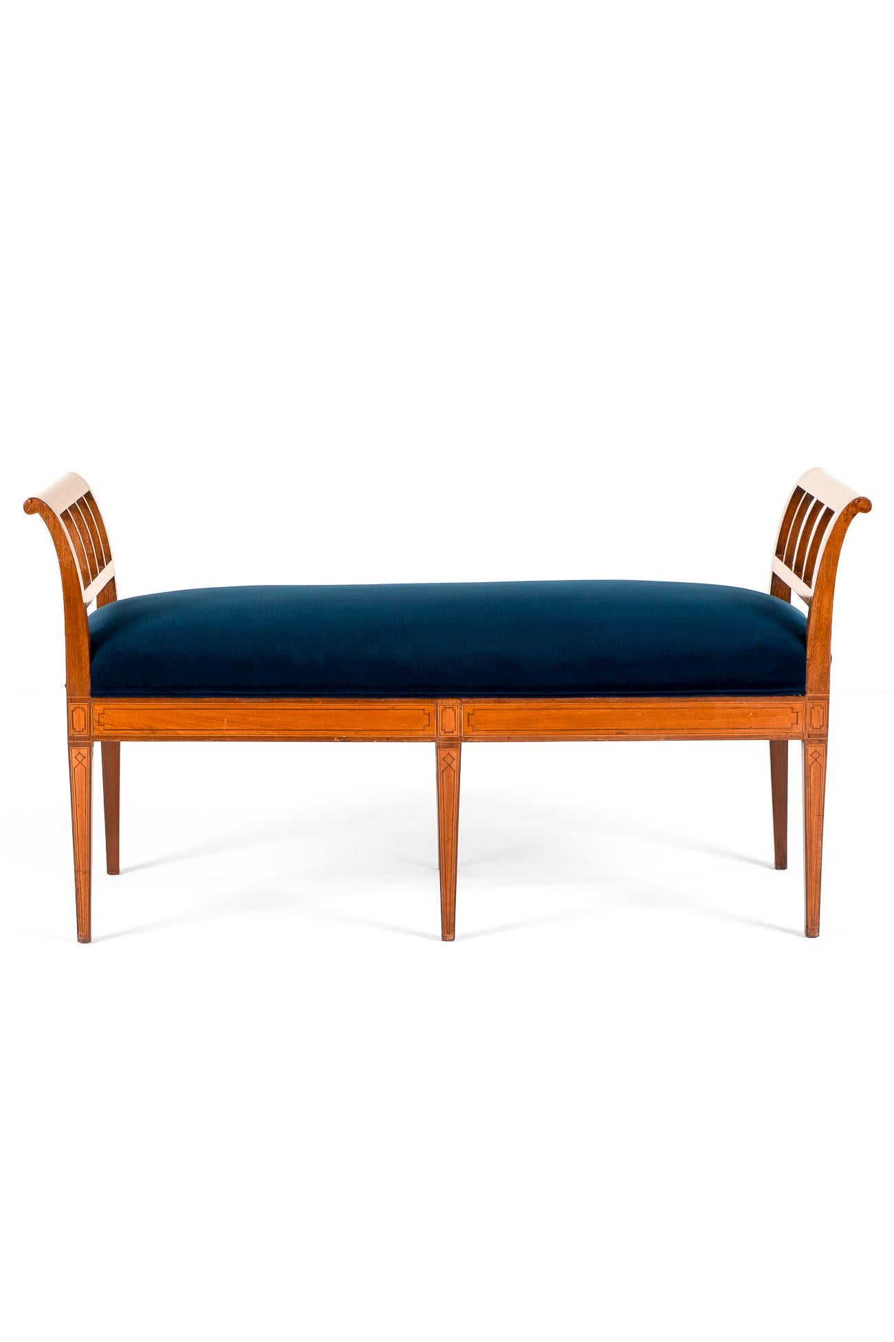 British English Edwardian Mahogany Window Seat For Sale