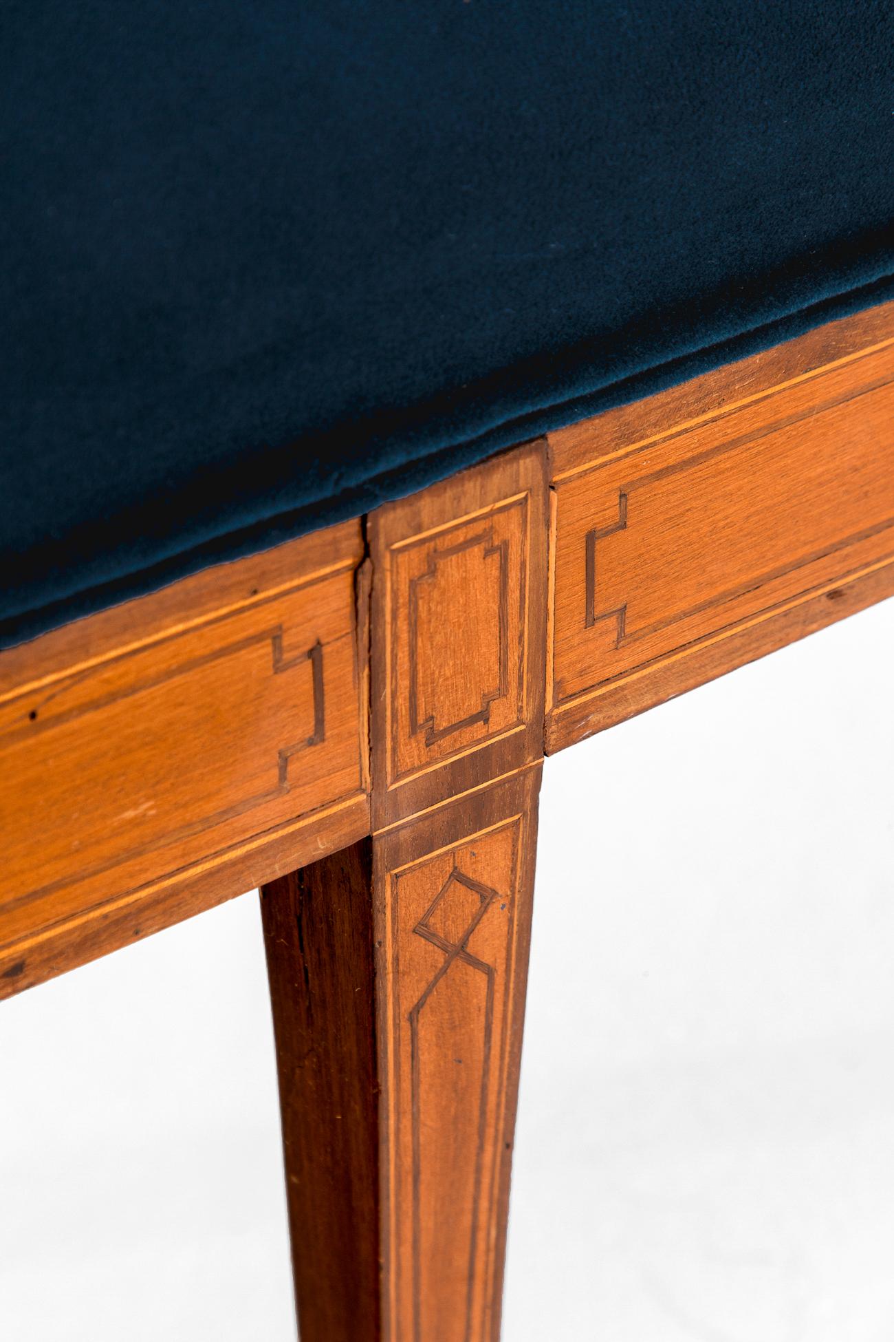 English Edwardian Mahogany Window Seat For Sale 1