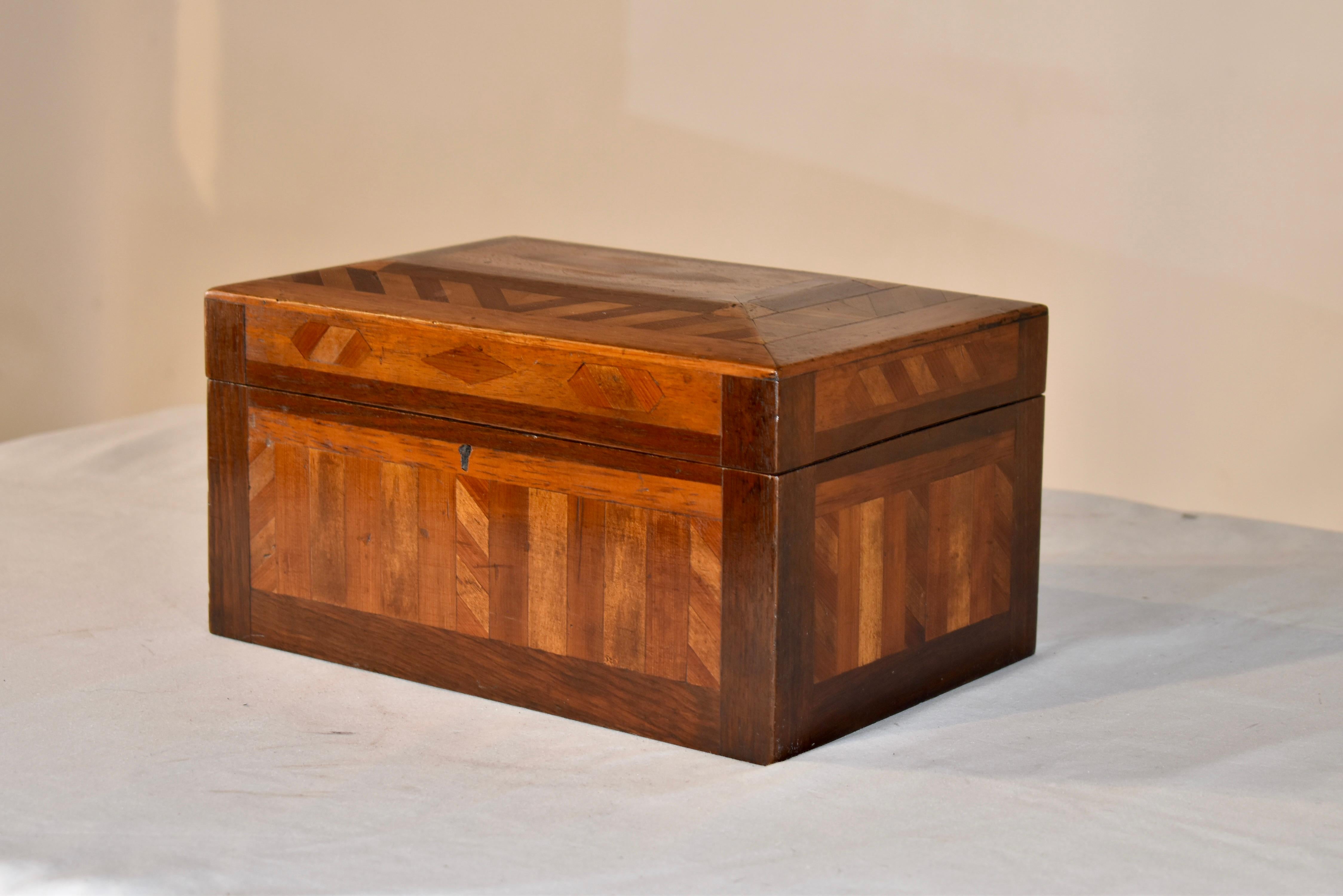 Caja inglesa eduardiana de marquetería, circa 1900 Eduardiano
