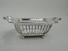 English Edwardian Neoclassical Sterling Silver Bowl by Garrard, 1908