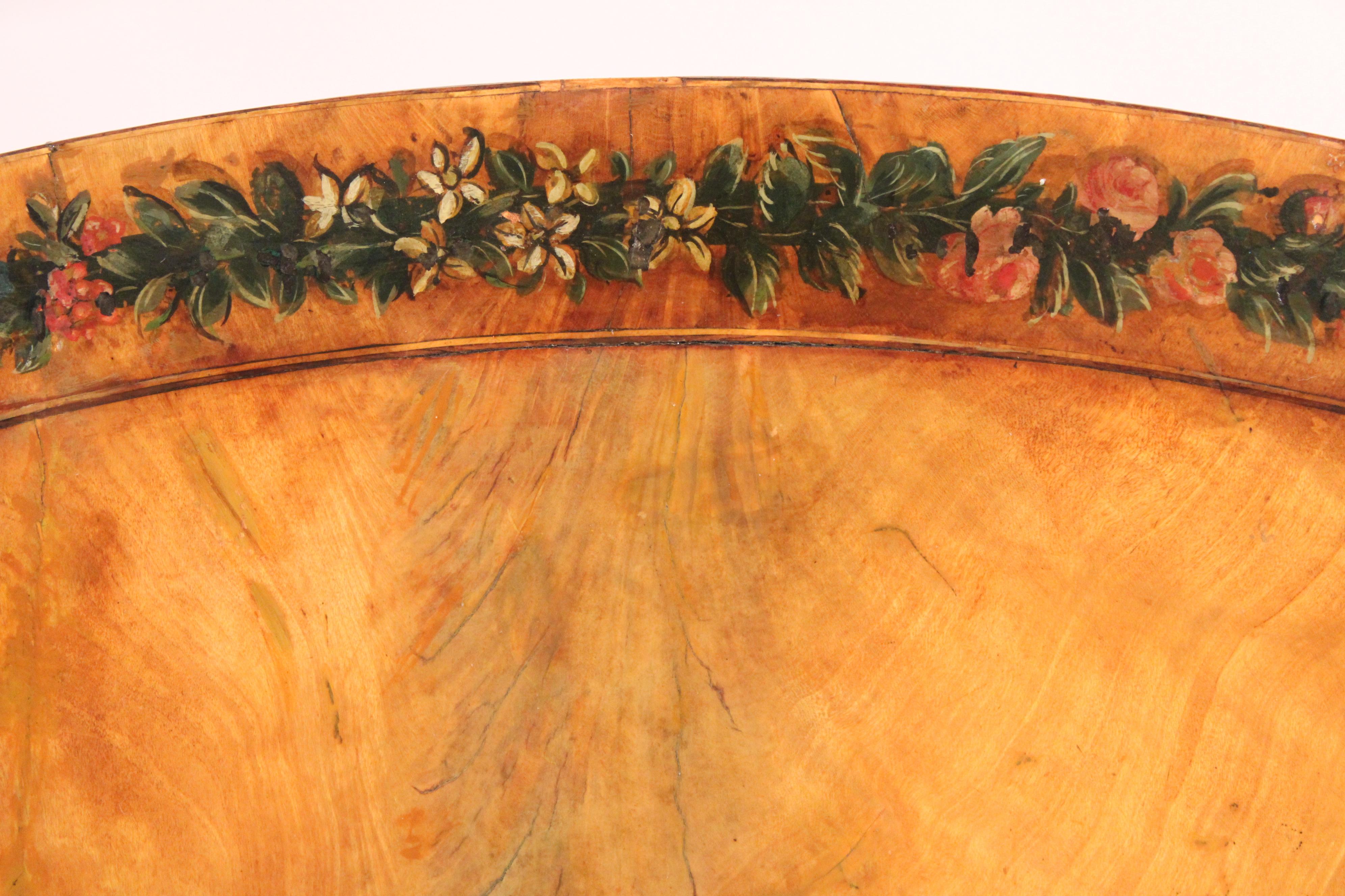 Citronnier Table Pembroke anglaise édouardienne peinte en bois de satin en vente