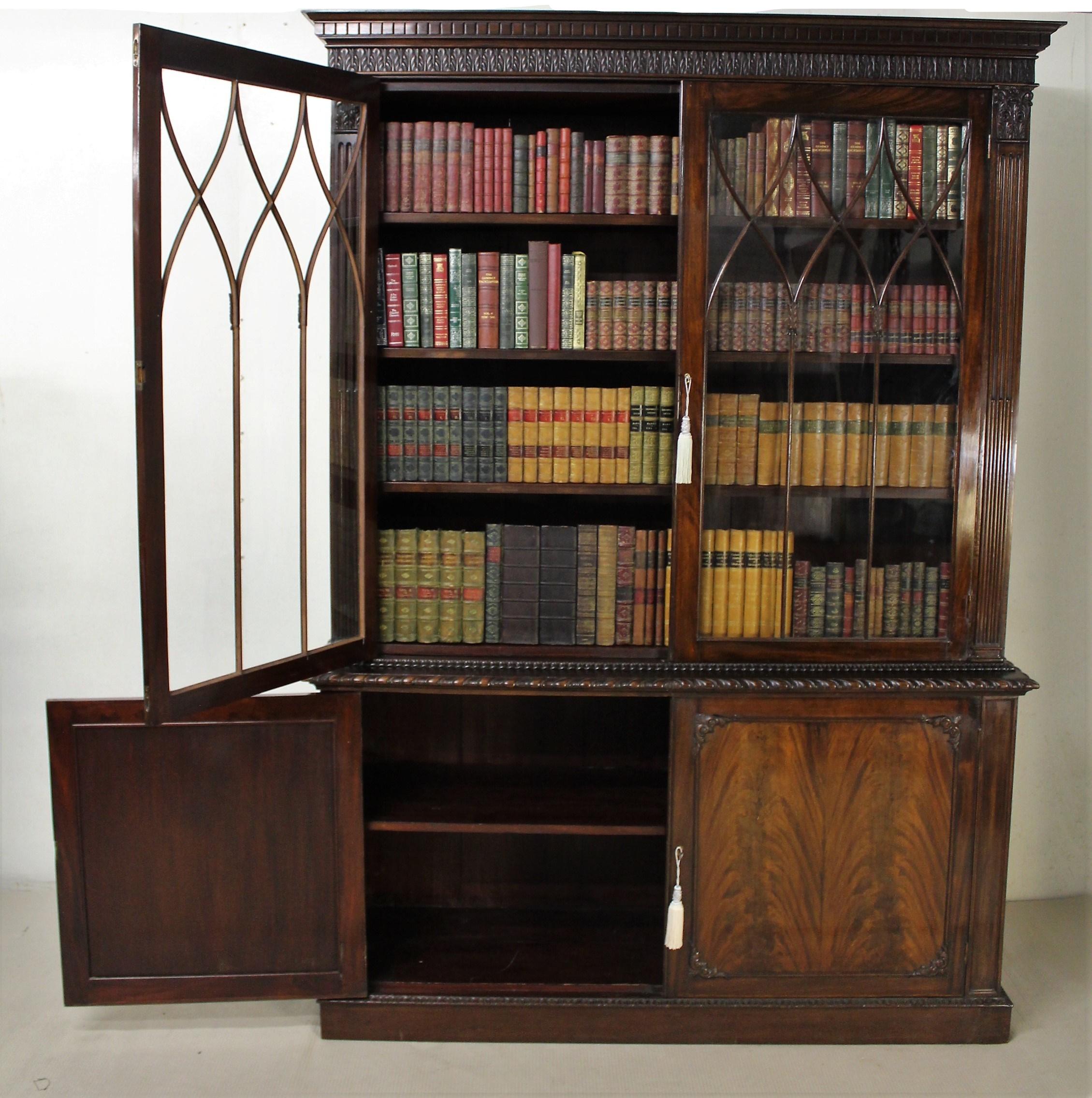 English Edwardian Period Chippendale Style Mahogany Bookcase 8