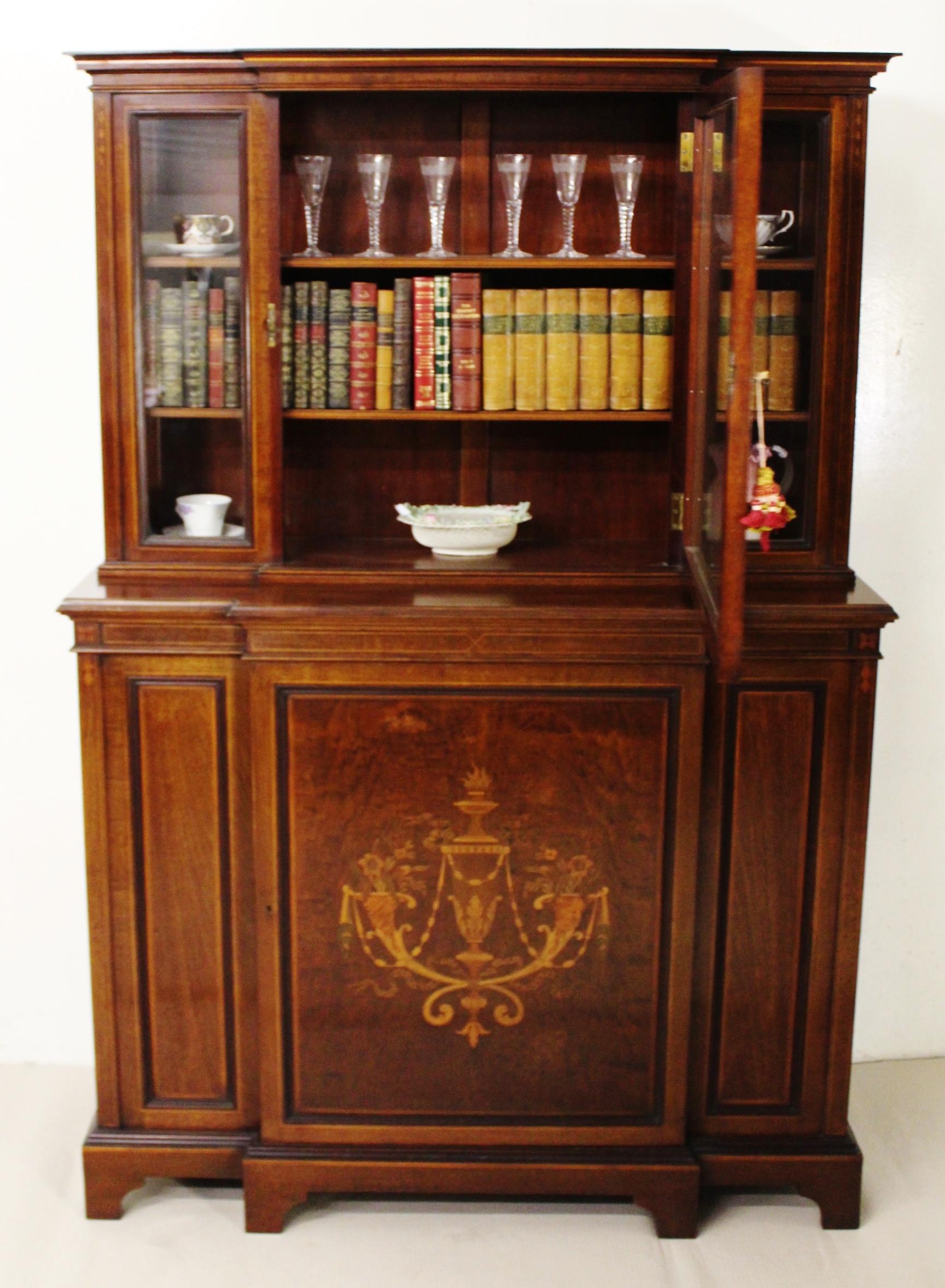 English Edwardian Period Inlaid Mahogany Bookcase/Cabinet by Jas Shoolbred For Sale 12