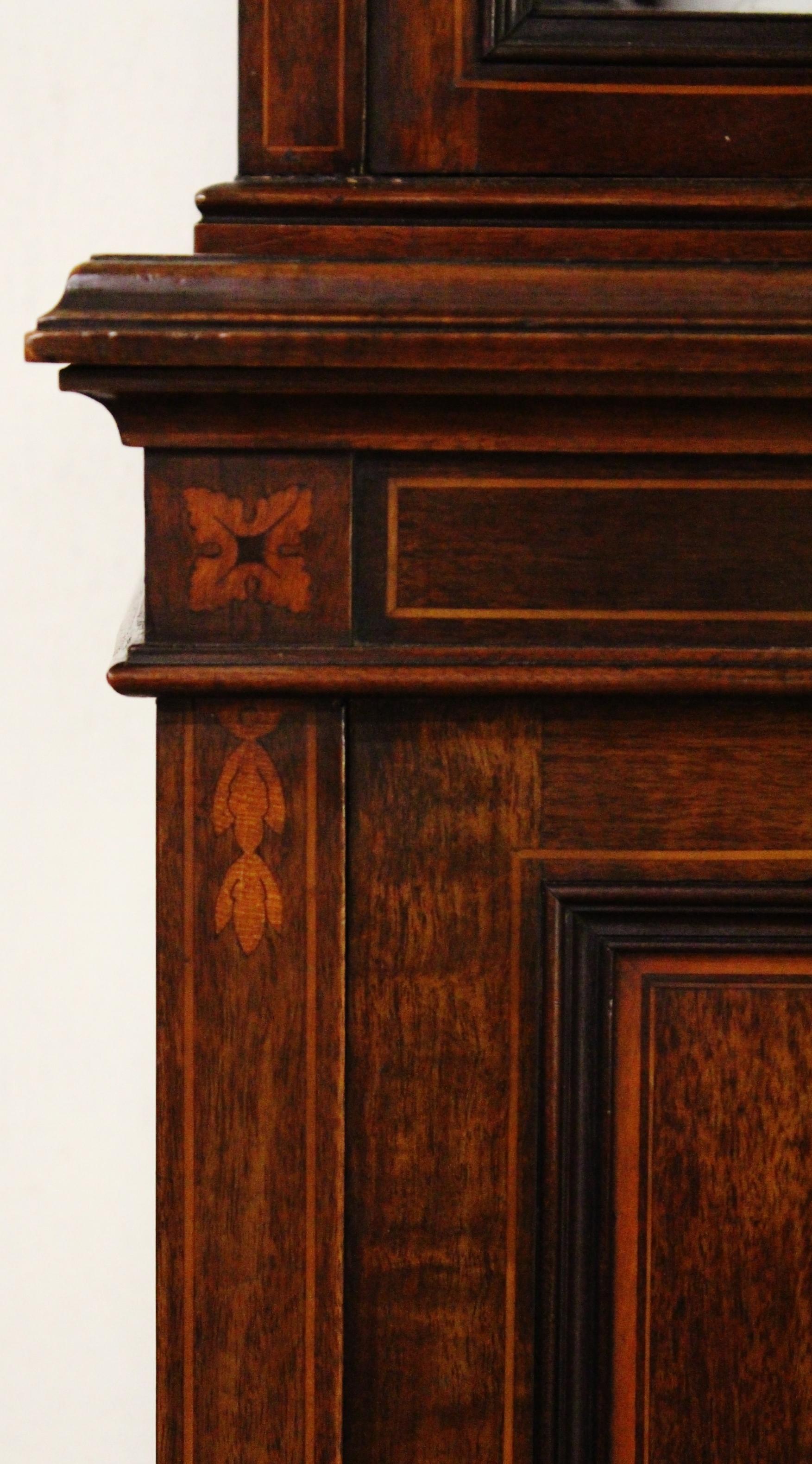 English Edwardian Period Inlaid Mahogany Bookcase/Cabinet by Jas Shoolbred For Sale 3