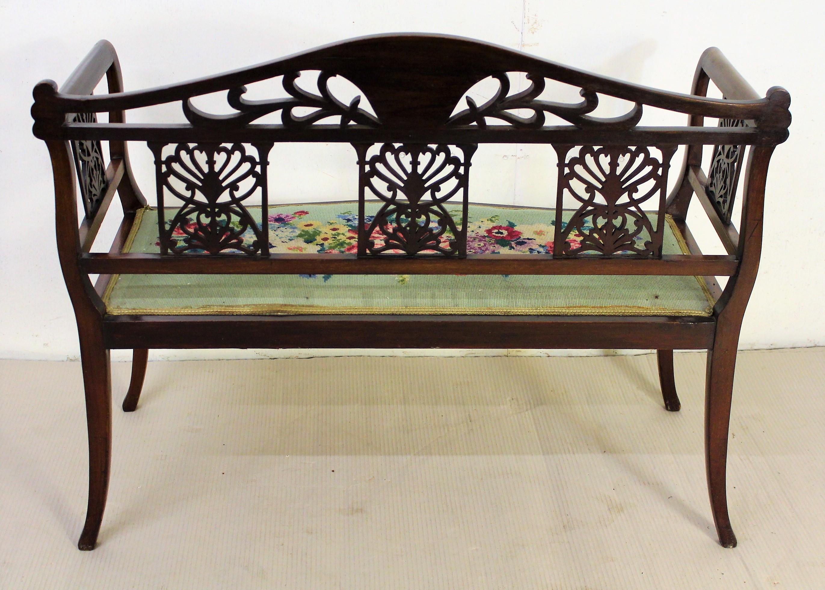 English Edwardian Period Inlaid Mahogany Settee or Bench For Sale 6