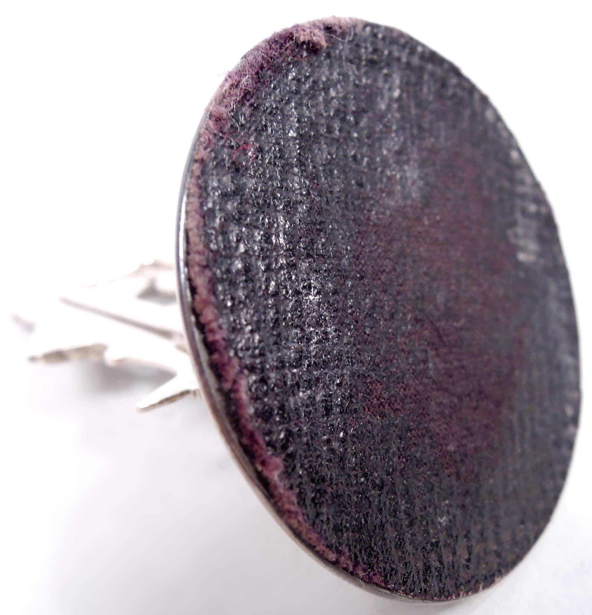 Englische edwardianische Rokoko Commedia dell'Arte Tischkartenhalter. 1907 im Zustand „Gut“ im Angebot in New York, NY