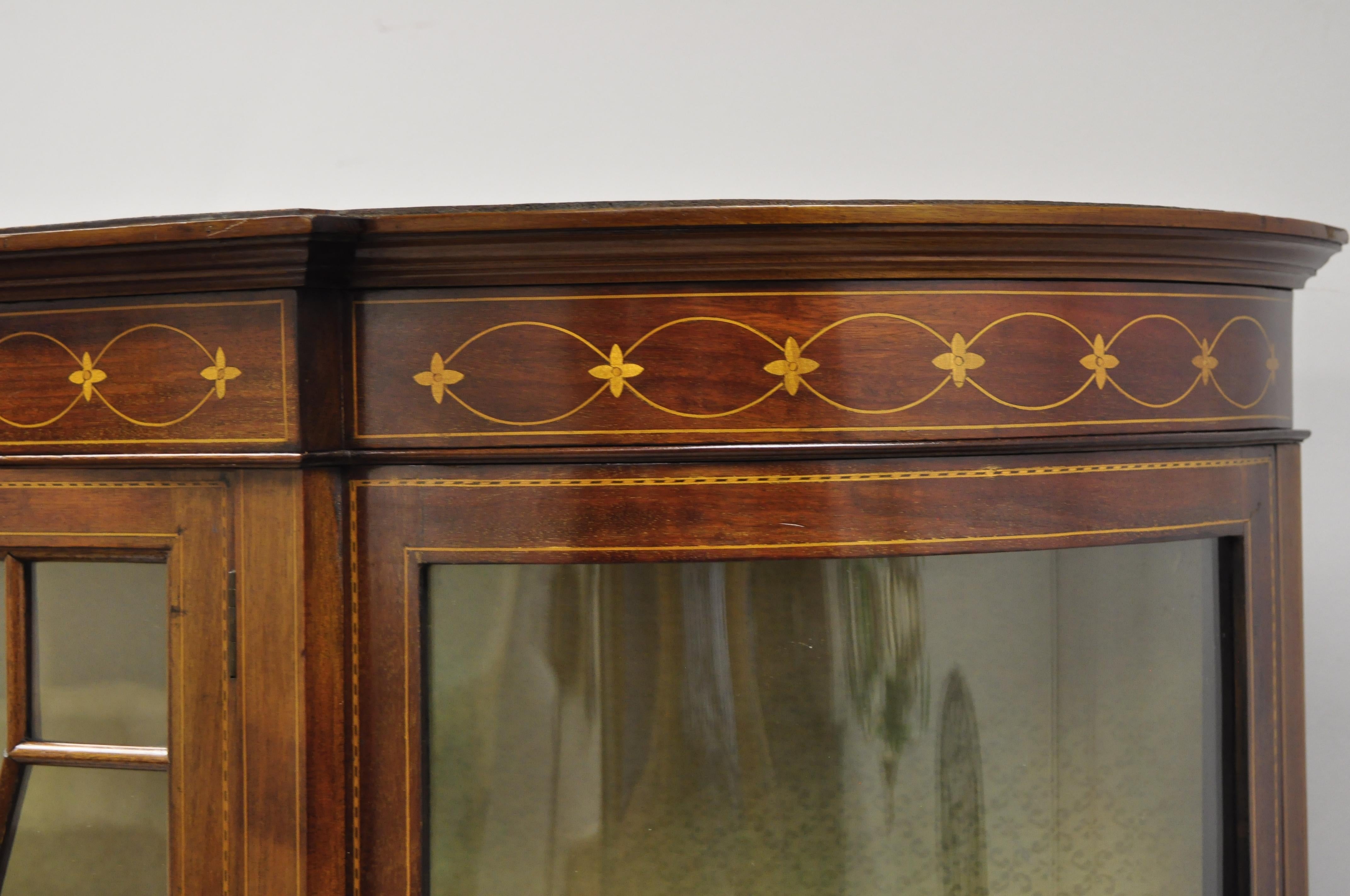 English Edwardian Satinwood Inlay Bowed Curved Glass China Display Cabinet Curio For Sale 2