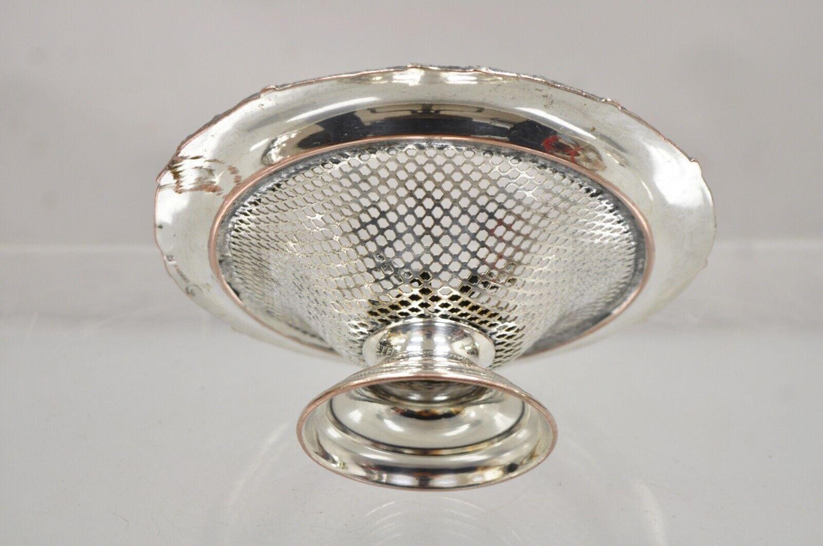 English Edwardian Silver Plated Wreath Design Small Mesh Basket Candy Dish -Pair For Sale 6