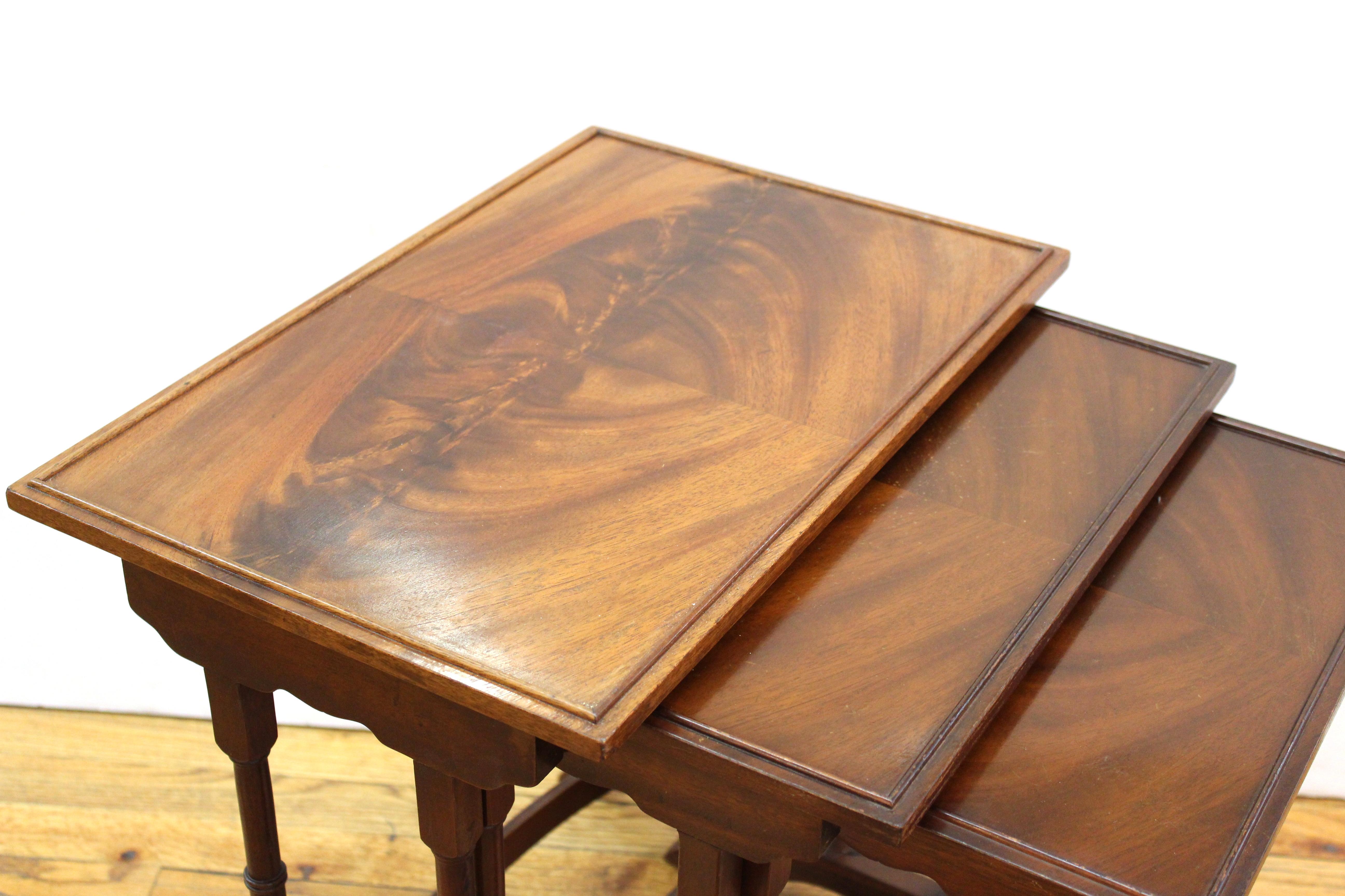 English Edwardian Style Nesting Tables In Good Condition In Astoria, NY