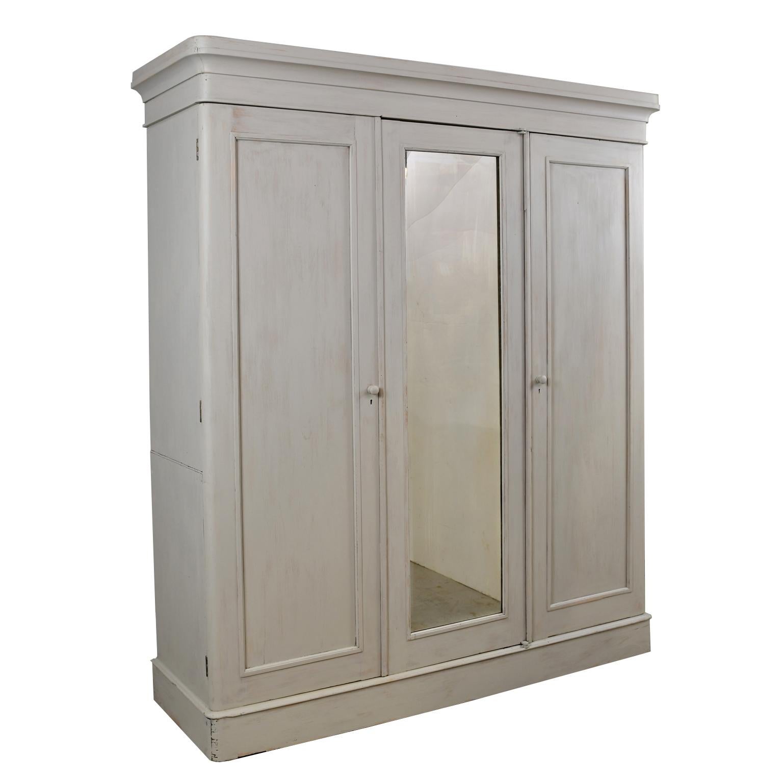 English Edwardian Pine Wardrobe in Painted Limed Finish with Interior Drawers 3