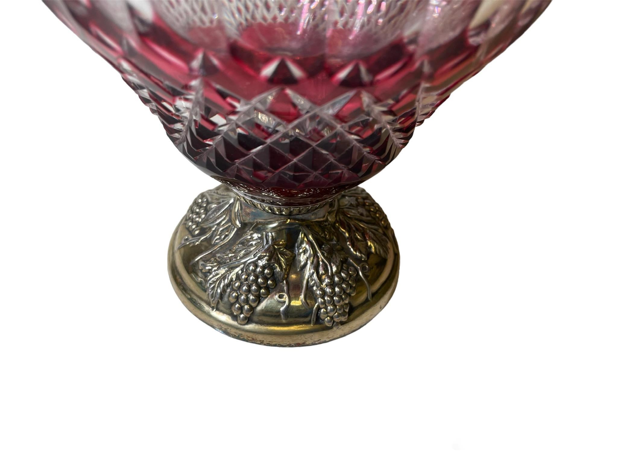 Englischer Claret, Weinkrug und/oder Dekanter aus elektrifiziertem Silber und geschliffenem Kristall  (20. Jahrhundert) im Angebot