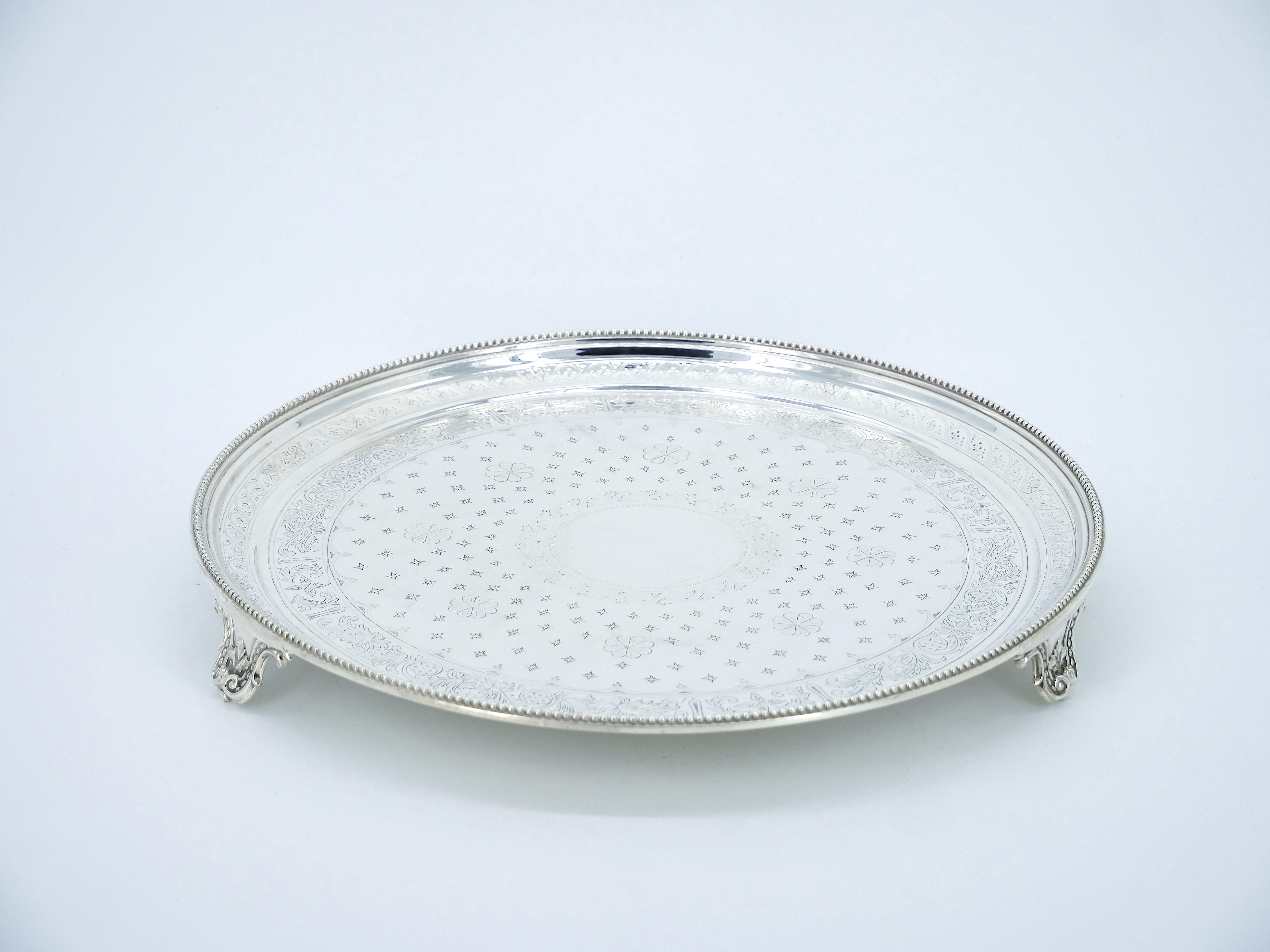 Hand-Crafted English Elkington's Silver Plated Round Shape / Interior Decorated Serving Tray For Sale