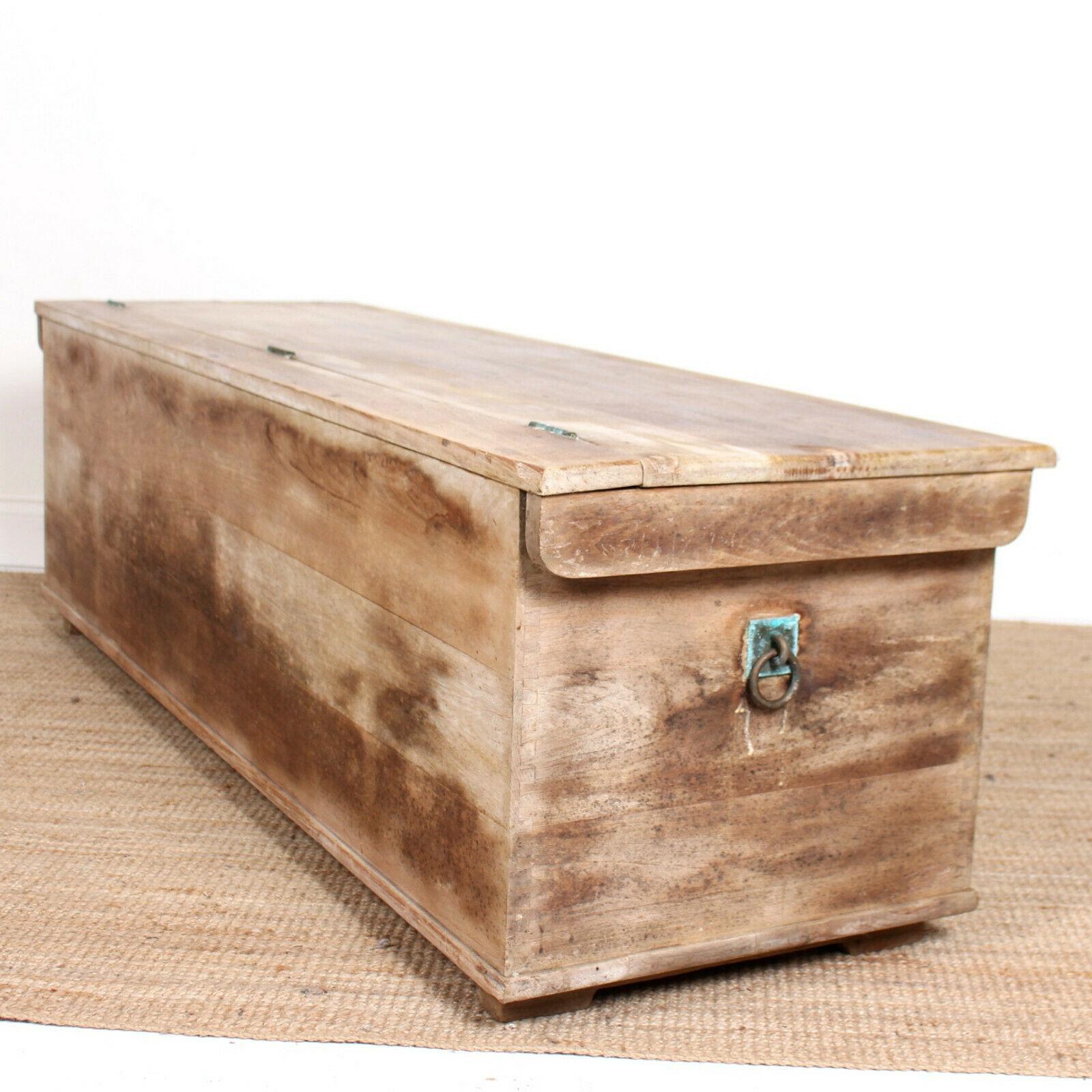 English Elm Blanket Box Long Chest Coffee Trunk For Sale 4