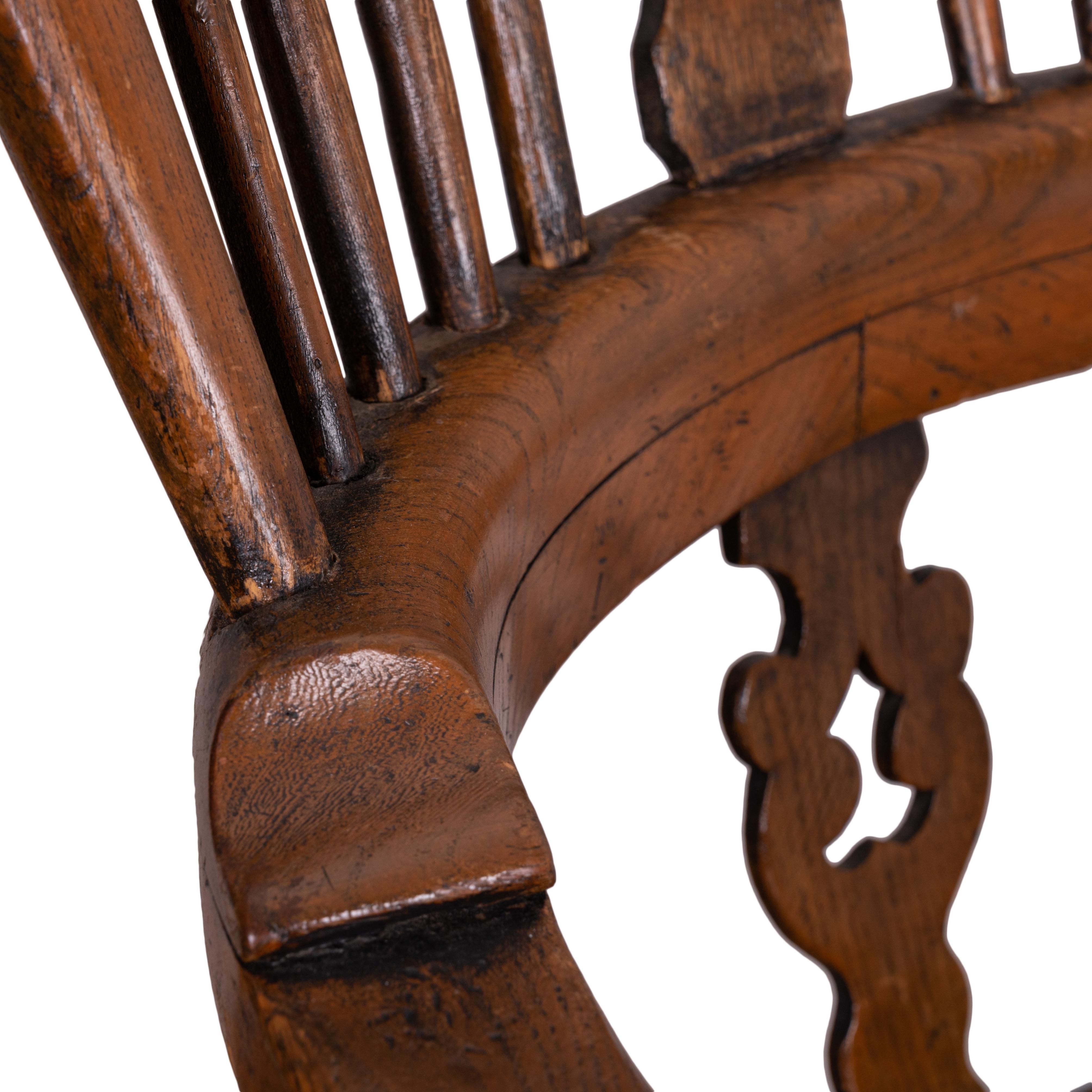 Englische Windsor-Sessel mit Broad Armlehne aus Ulmenholz, 19. Jahrhundert, 4er-Set im Angebot 1