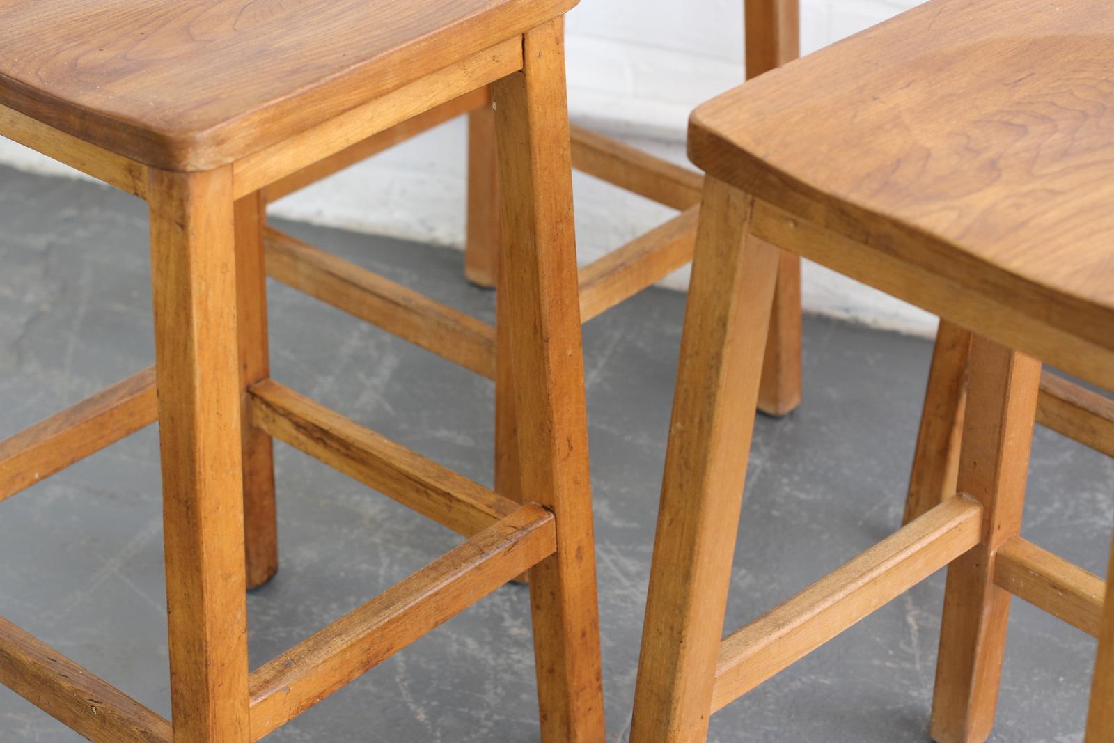 lab stools for schools