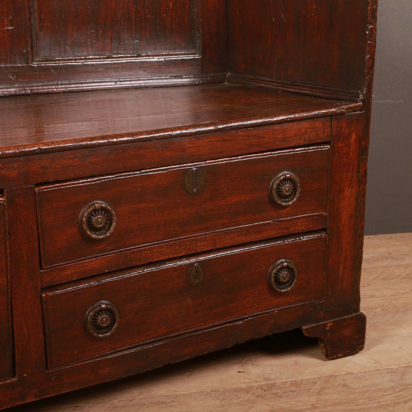 Polished English Elm Settle/Bench