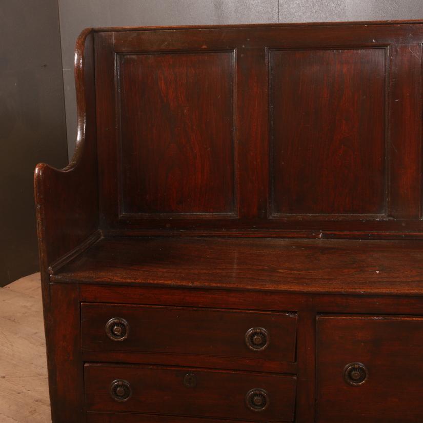 English Elm Settle/Bench In Good Condition In Leamington Spa, Warwickshire