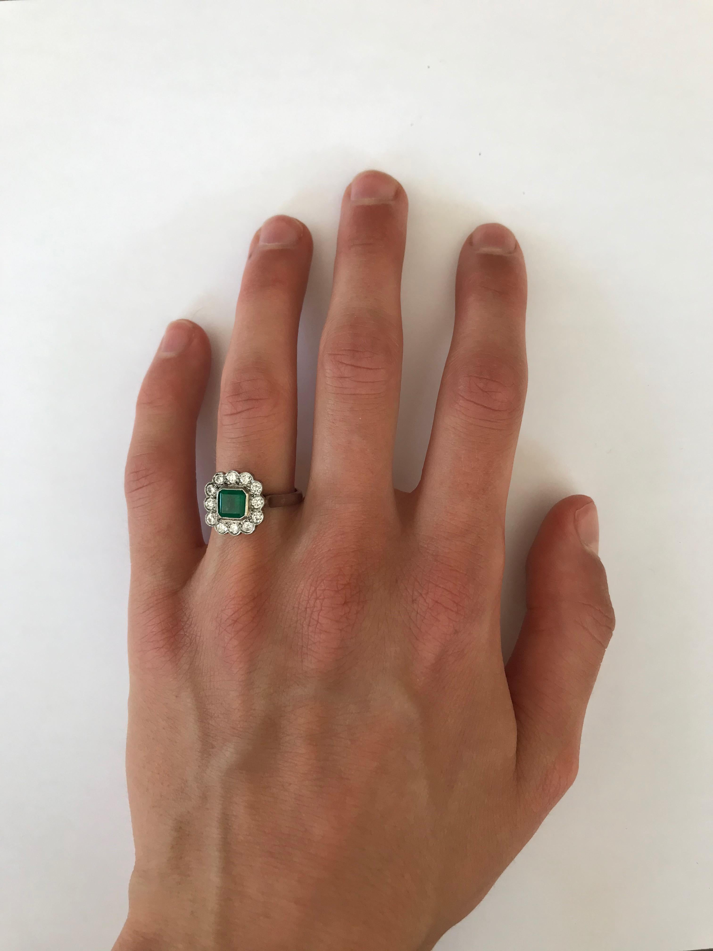 English Emerald and Diamond 18k Gold Cluster Ring, Mid 20th Century 2