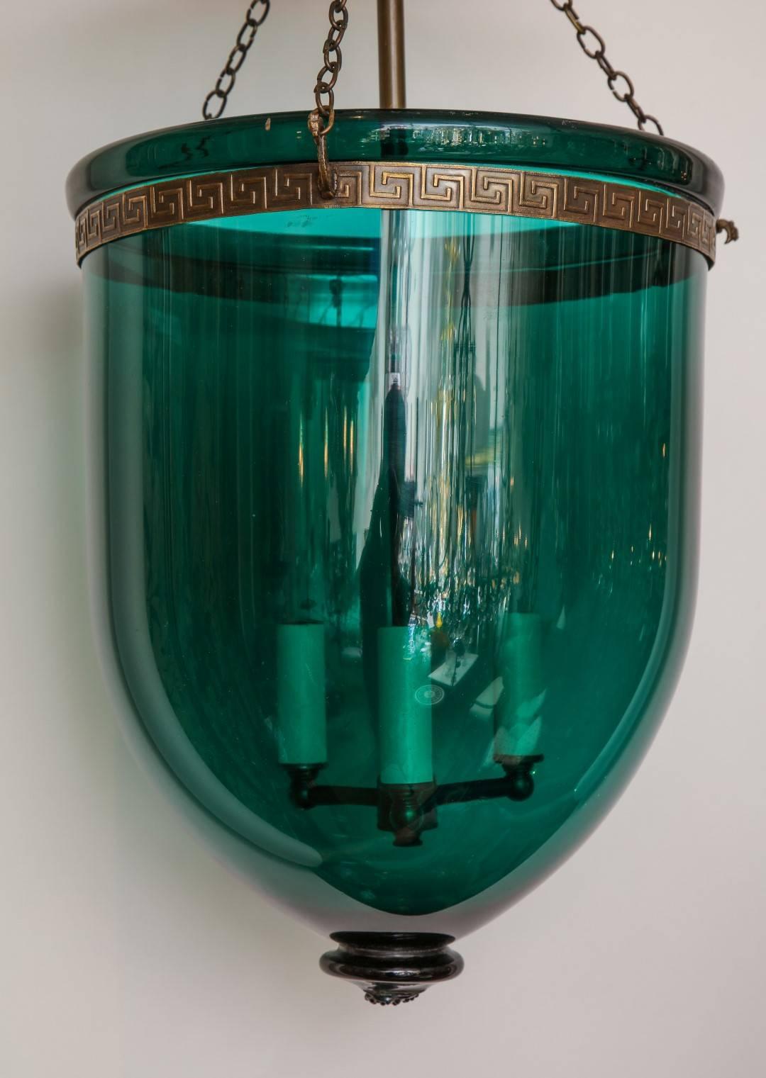 English Emerald Green Hanging Bell Jar Lantern In Good Condition In New York, NY