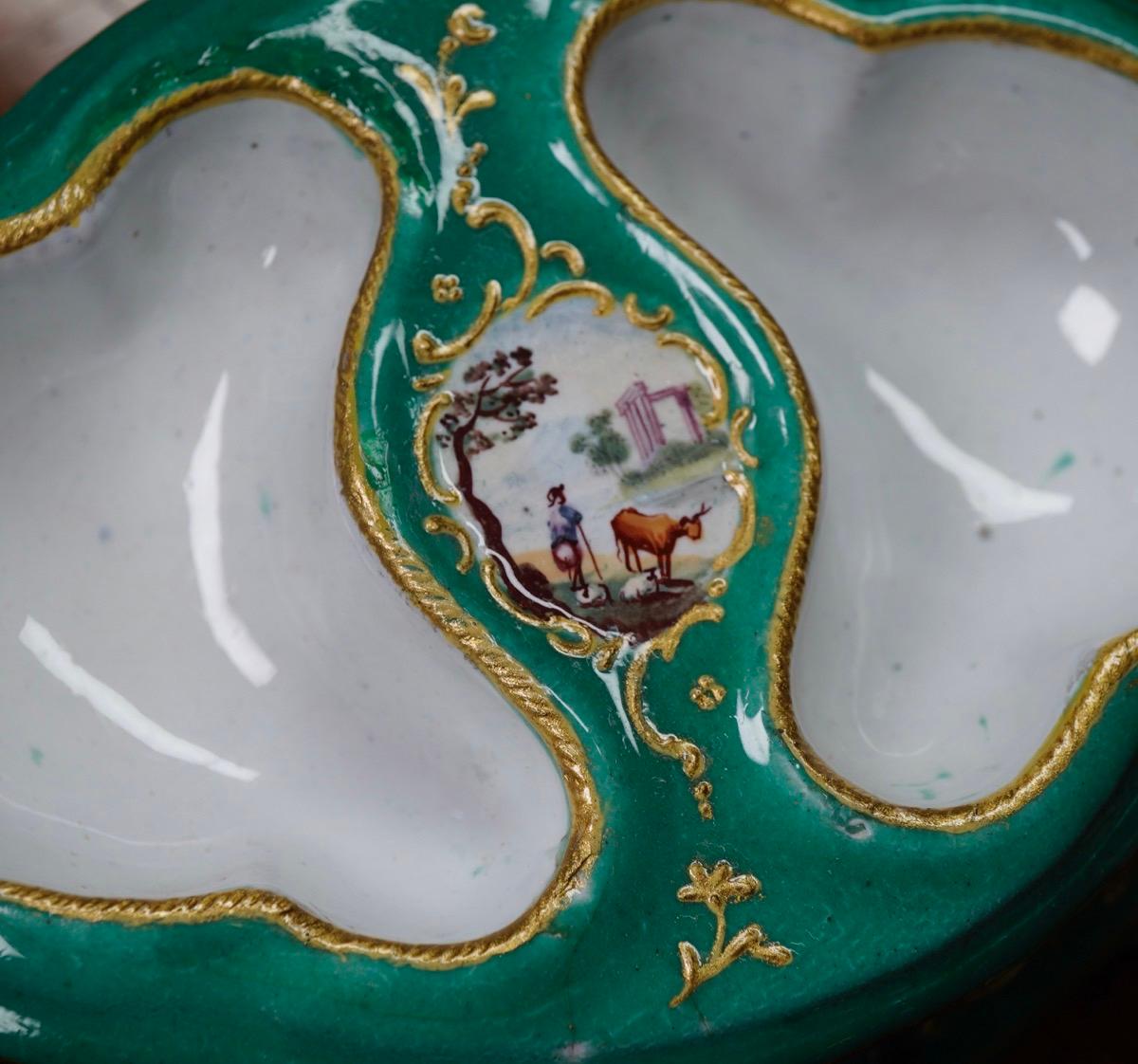 English Enamel Table Salt, Rococo Form with Landscape Panels, circa 1770 For Sale 1