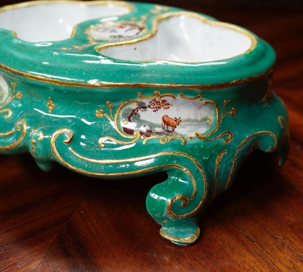 English Enamel Table Salt, Rococo Form with Landscape Panels, circa 1770 For Sale 4