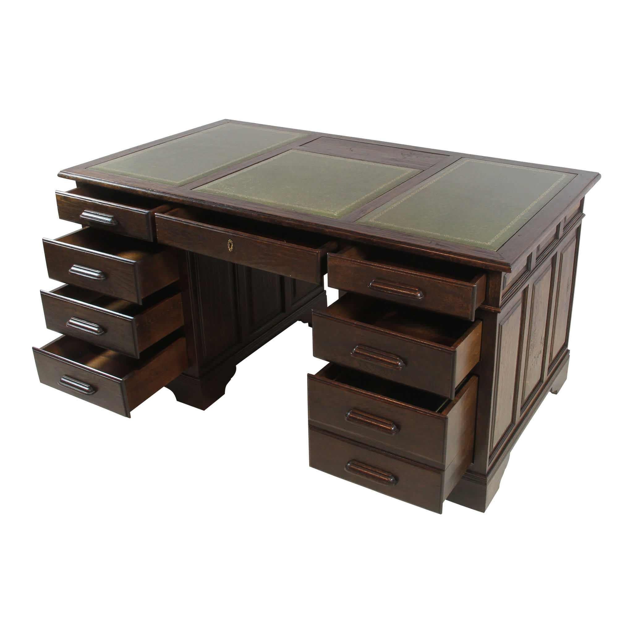 English Executive Oak Desk with Leather Top, circa 1910 In Good Condition In Evergreen, CO