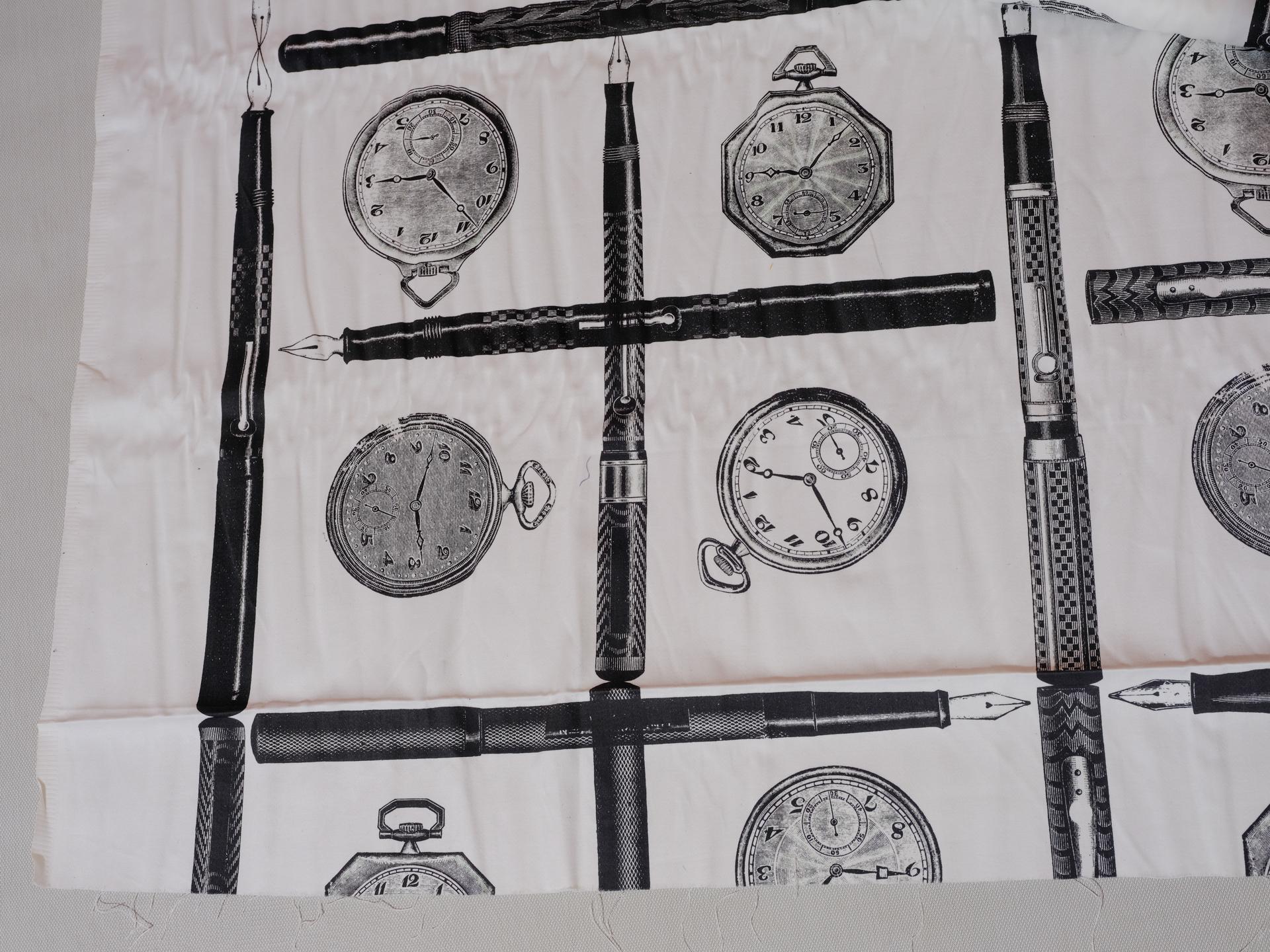 Tissu anglais avec imprimé tissu Excellent état - En vente à Alessandria, Piemonte