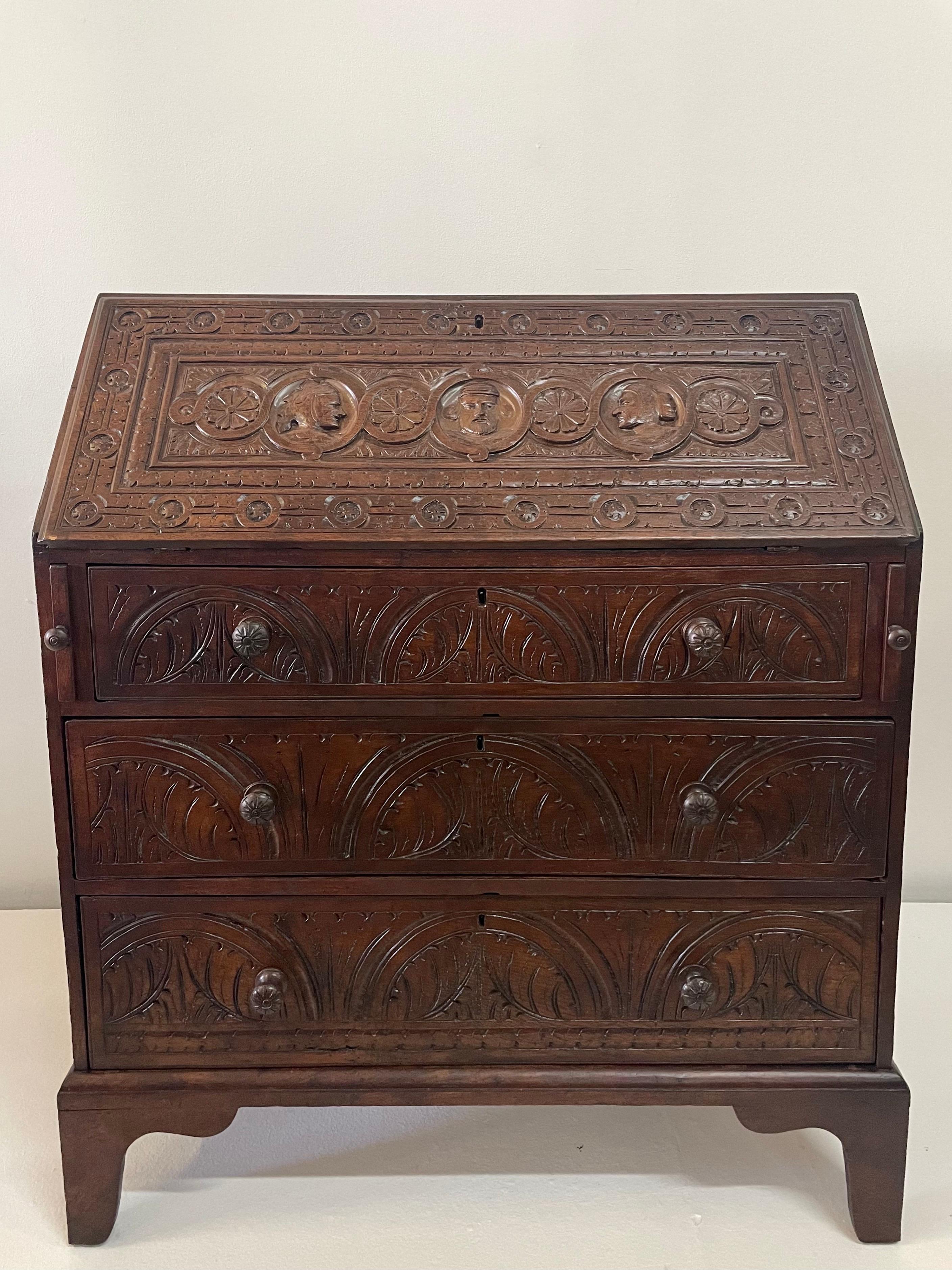 English Fall-Front Secretary Desk in Carved Oak, Circa 1800 For Sale 4