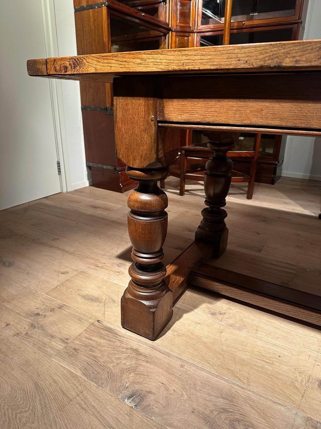 Chêne Table de ferme anglaise en vente