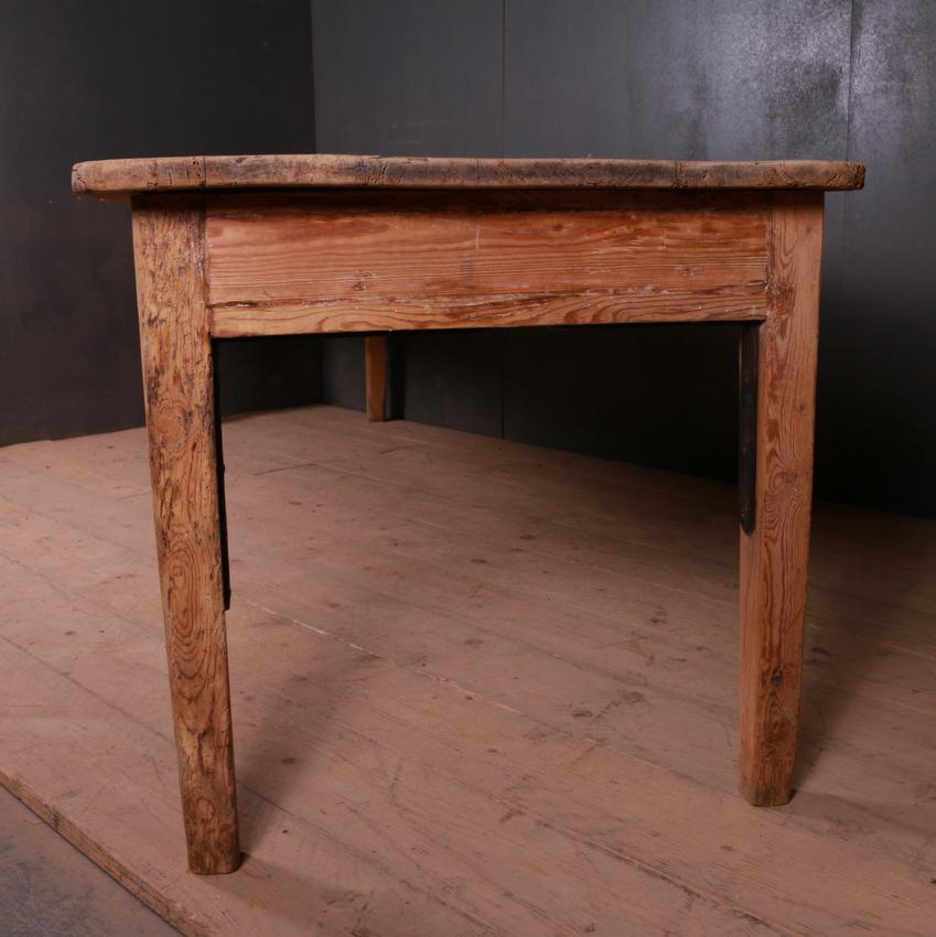 Wonderful scrubbed English farmhouse dining table, 1840.
Clearance under rails - 24.5 inches (62cm)

Dimensions
123 inches (312 cms) wide
36 inches (91 cms) deep
31.5 inches (80 cms) high.


  