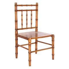 Chaise d'enfant anglaise en faux bambou