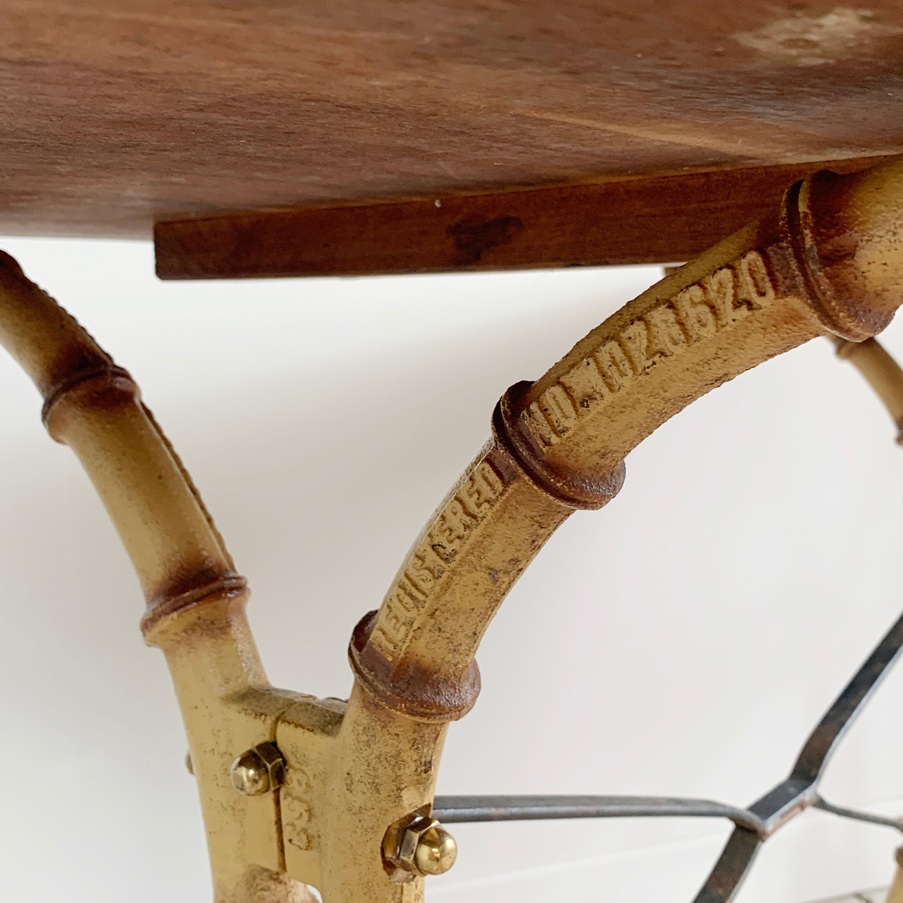 Table anglaise en faux bambou, début du XXe siècle Bon état - En vente à Hastings, GB
