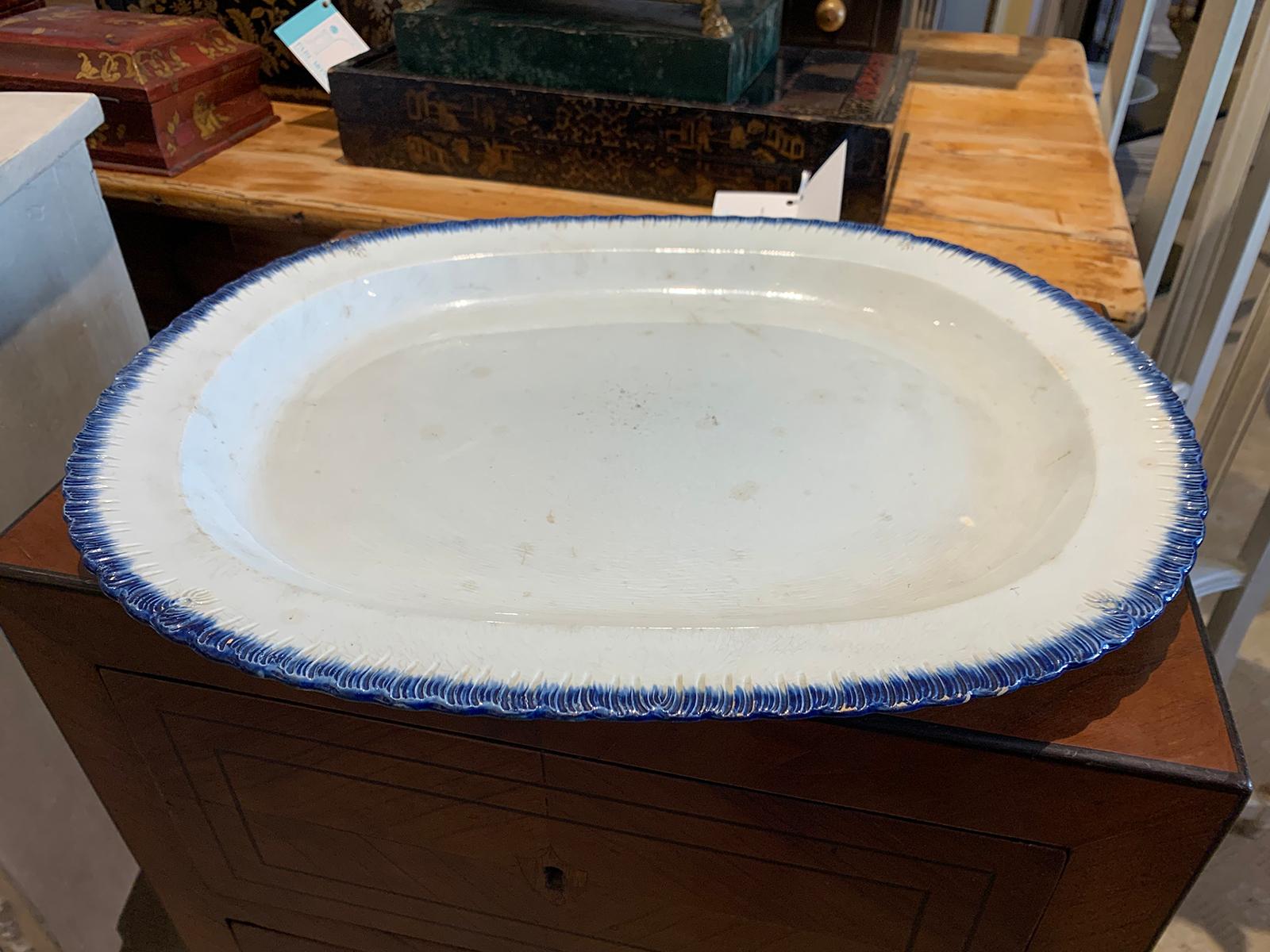 English Featherware Platter by Enoch Wood & Sons Burslem, Marked, circa 1830 In Good Condition For Sale In Atlanta, GA