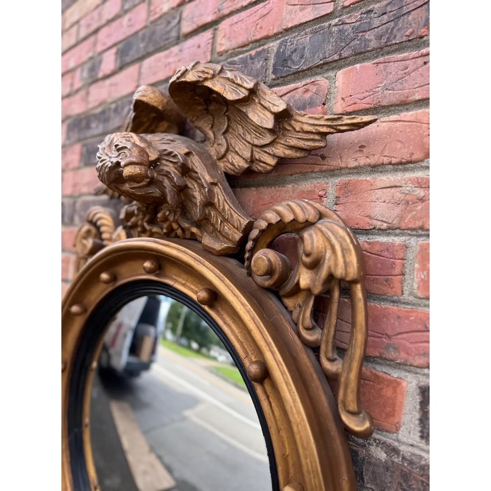 English Federal Eagle Convex Mirror In Good Condition For Sale In Nashville, TN