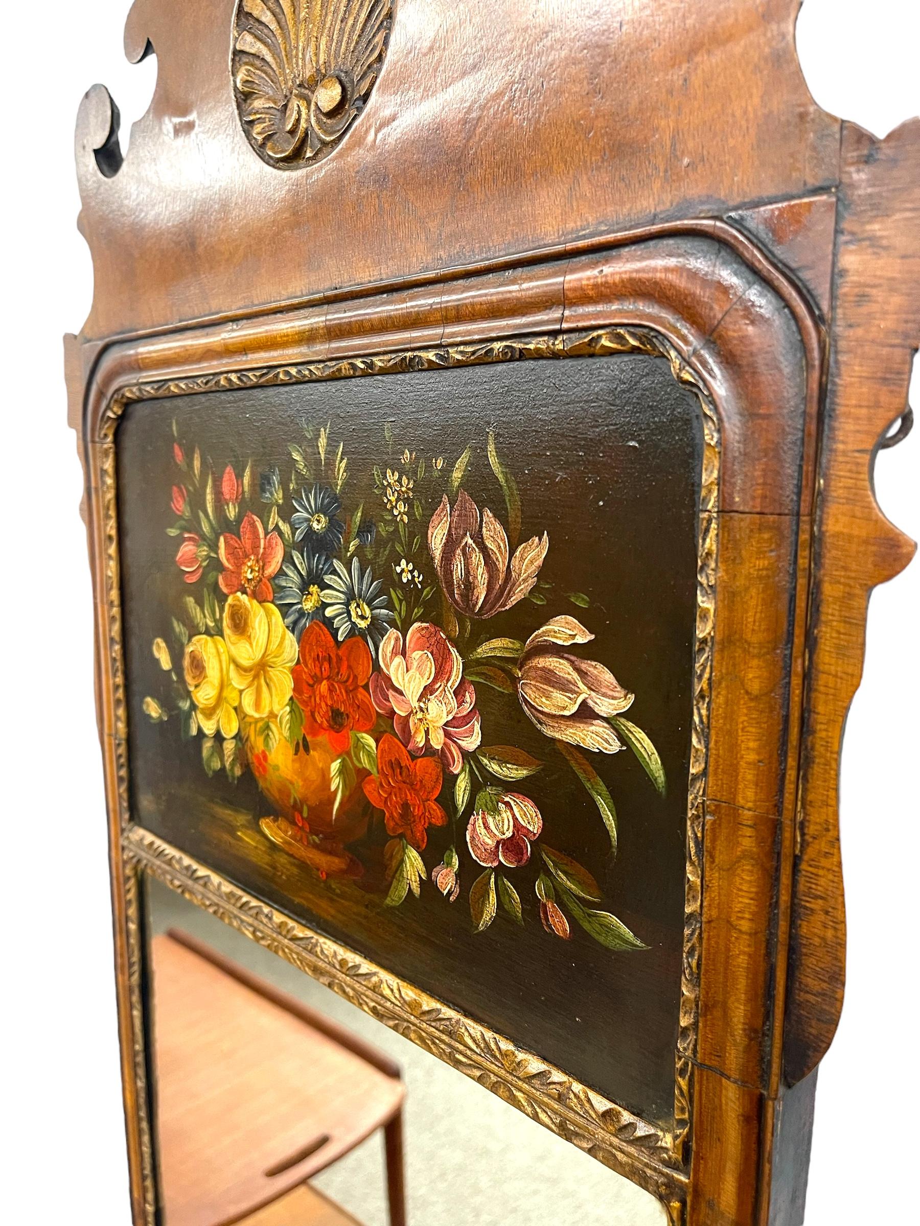 Miroir mural de style fédéral anglais avec panneau floral peint à la main en vente 1