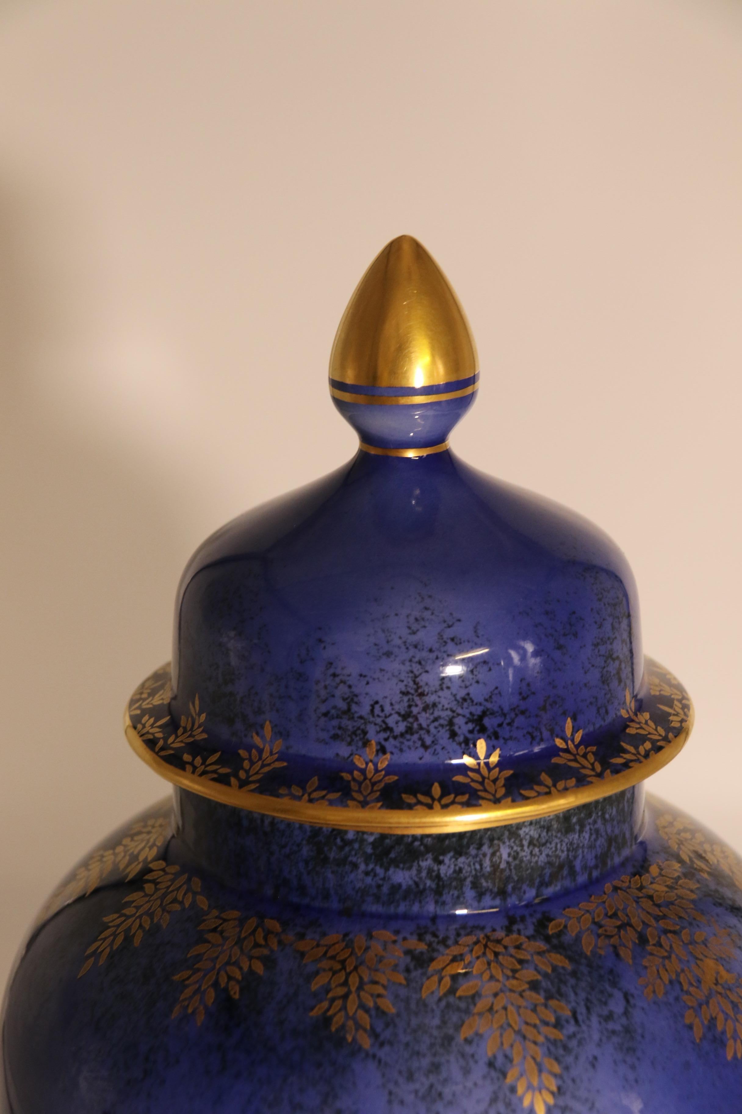 English Fieldings Crown Devon vase and cover, circa 1920 For Sale 12