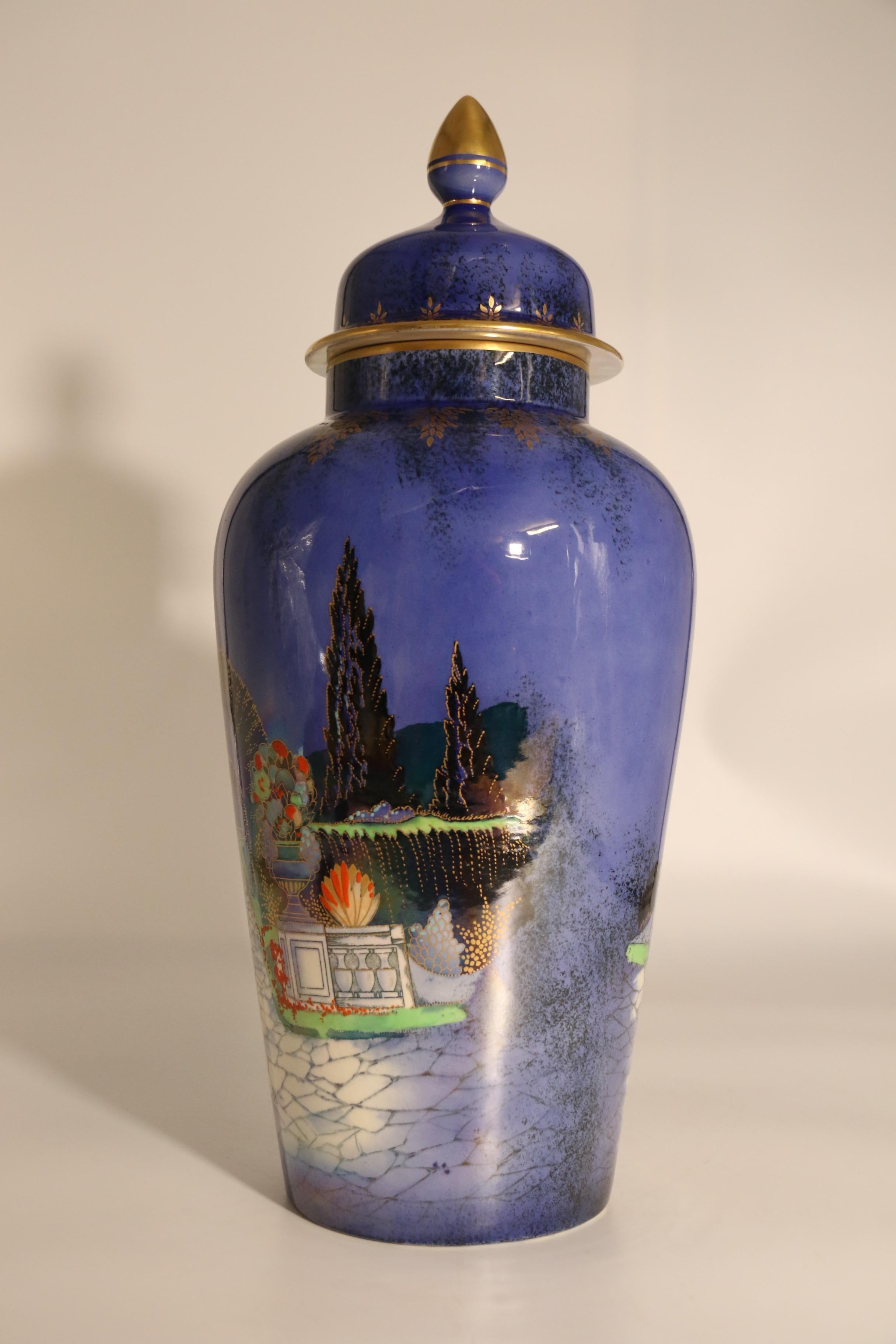 Peint à la main Vase et couvercle Crown Devon FieldCA, vers 1920 en vente