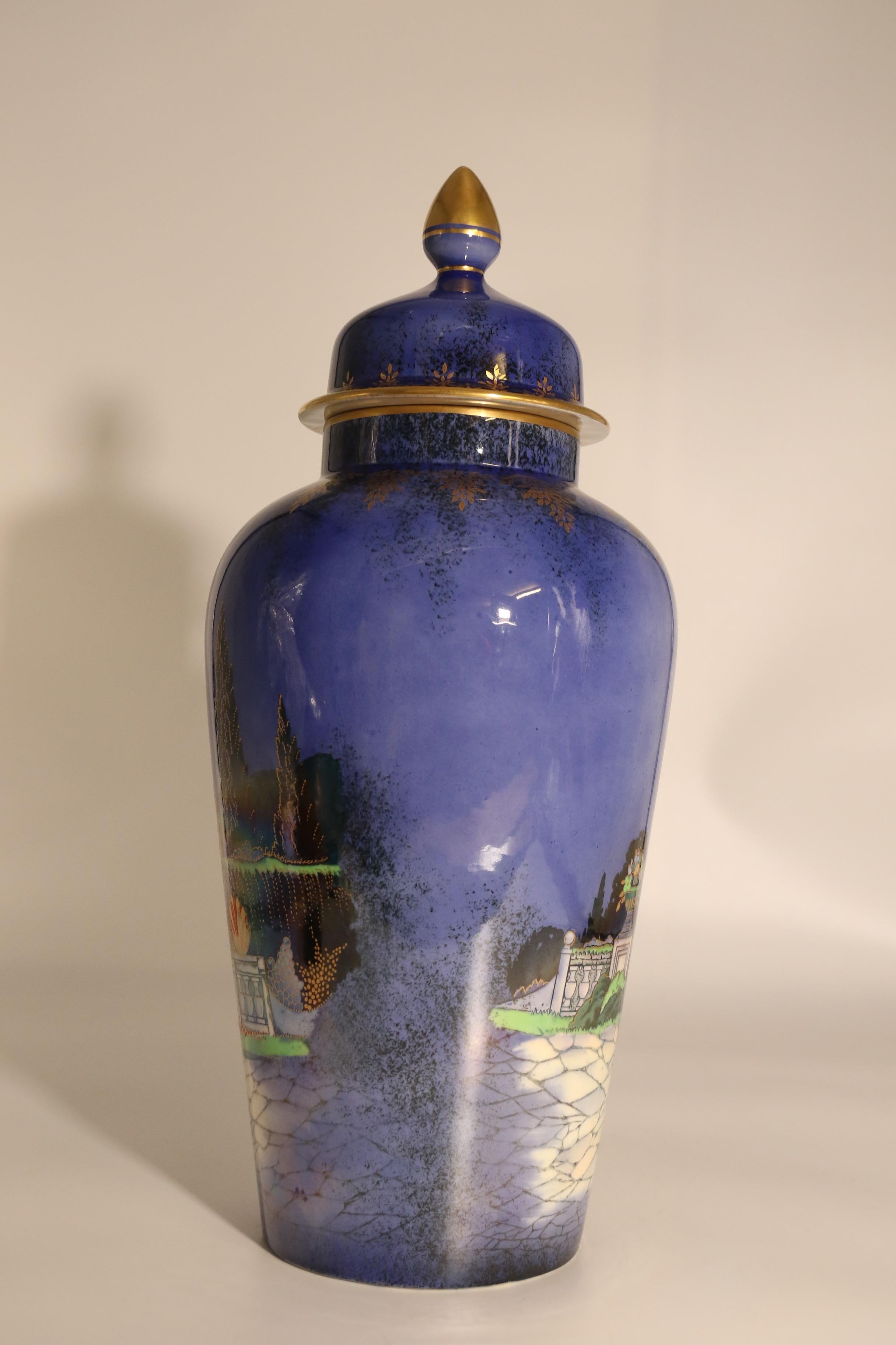 20th Century English Fieldings Crown Devon vase and cover, circa 1920 For Sale