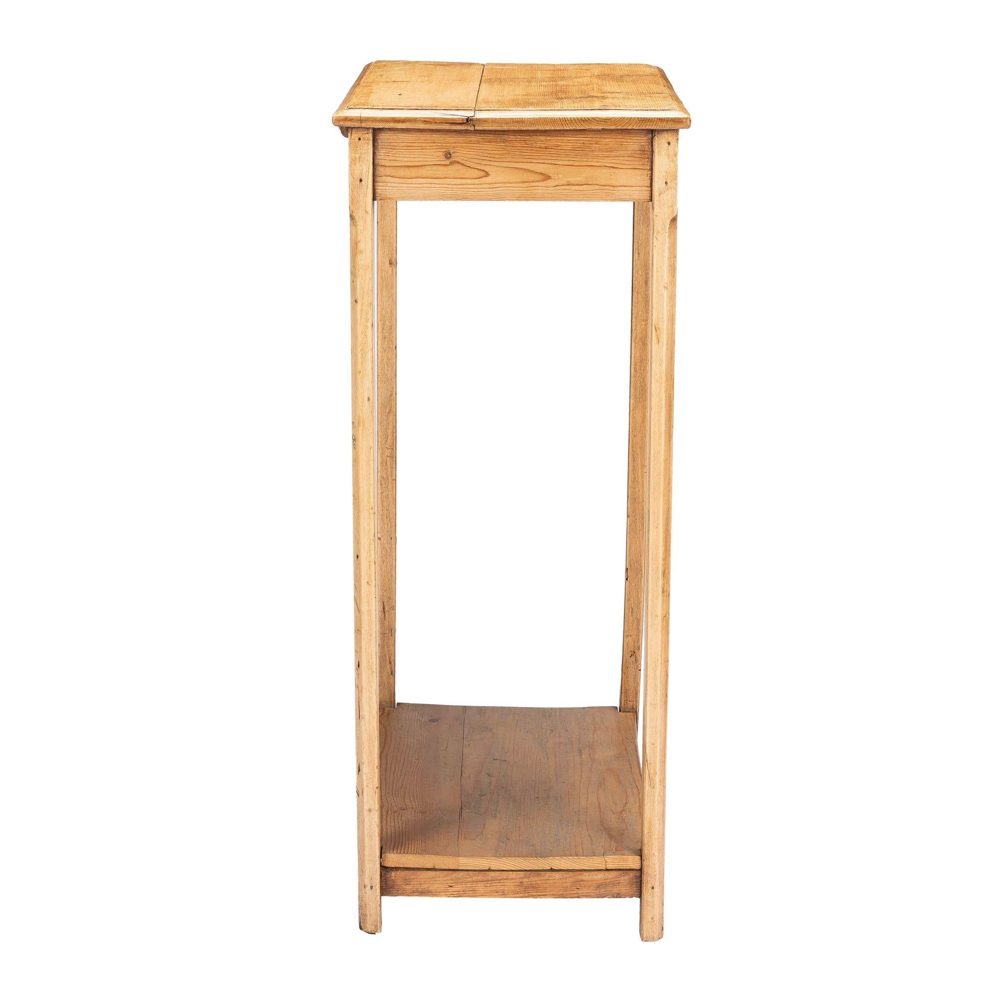 Rustic English Fir One Drawer Writing Stand, 1800s For Sale