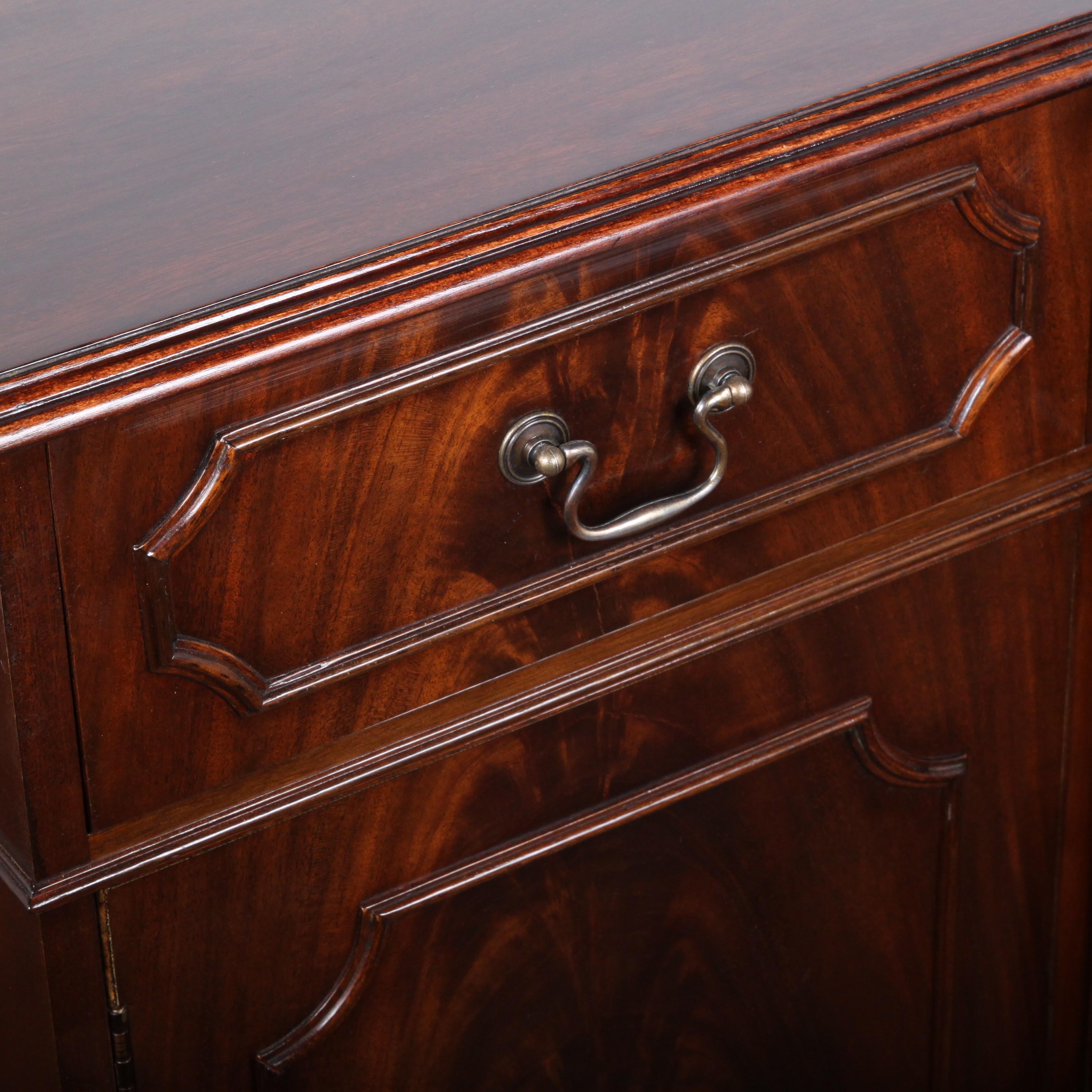 English Flame Mahogany Georgian-Revival Breakfront Side Cabinet In Good Condition In Vancouver, British Columbia