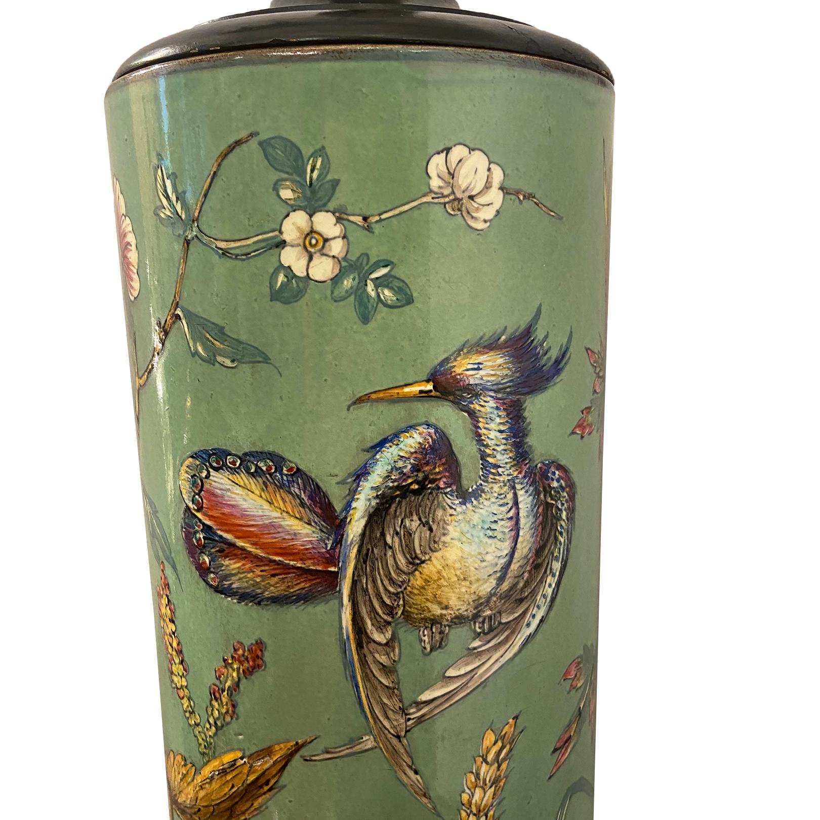 Anglais Lampe anglaise en porcelaine verte à motifs floraux en vente