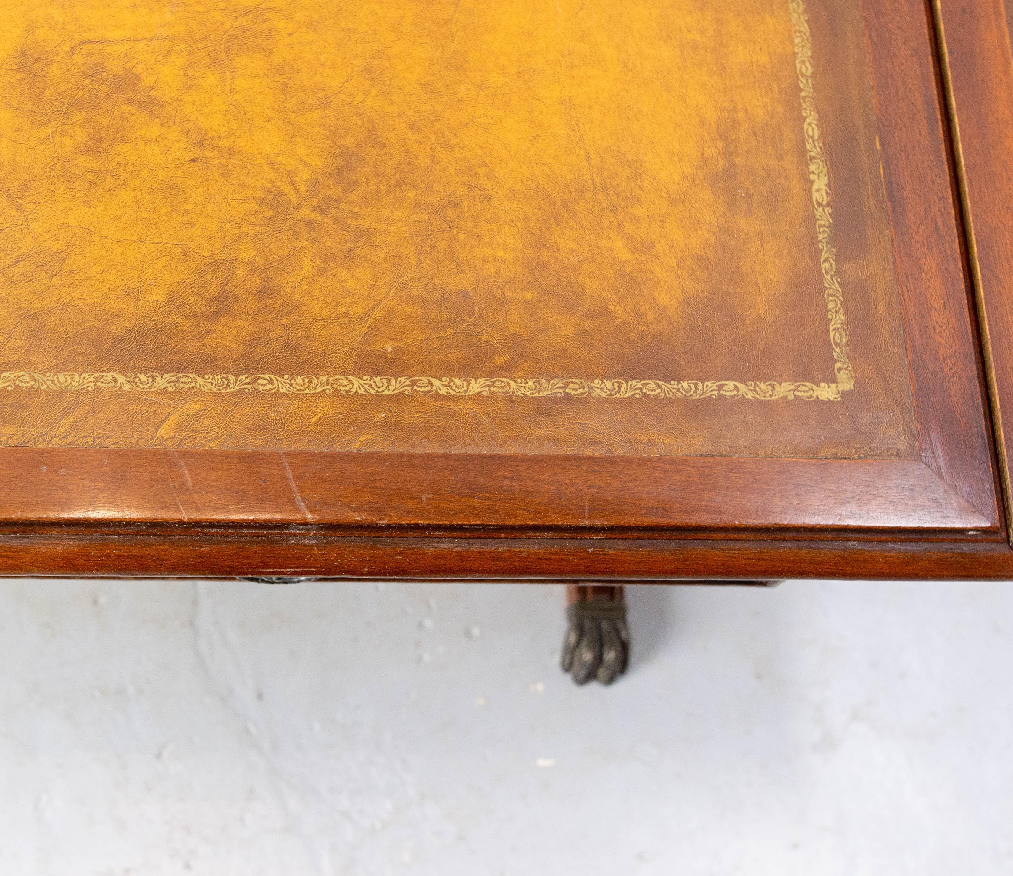 English Folding Coffee Table White Wood and Leather, circa 1960 For Sale 2