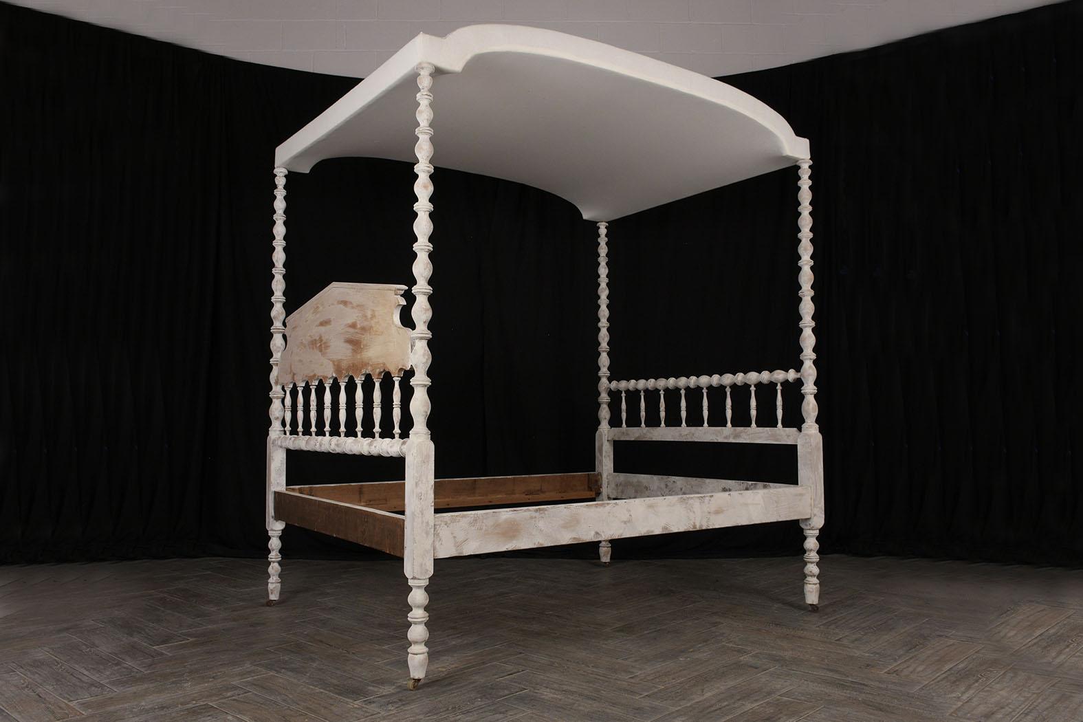 English Four-Poster Painted Tester Bed, circa 1880 1