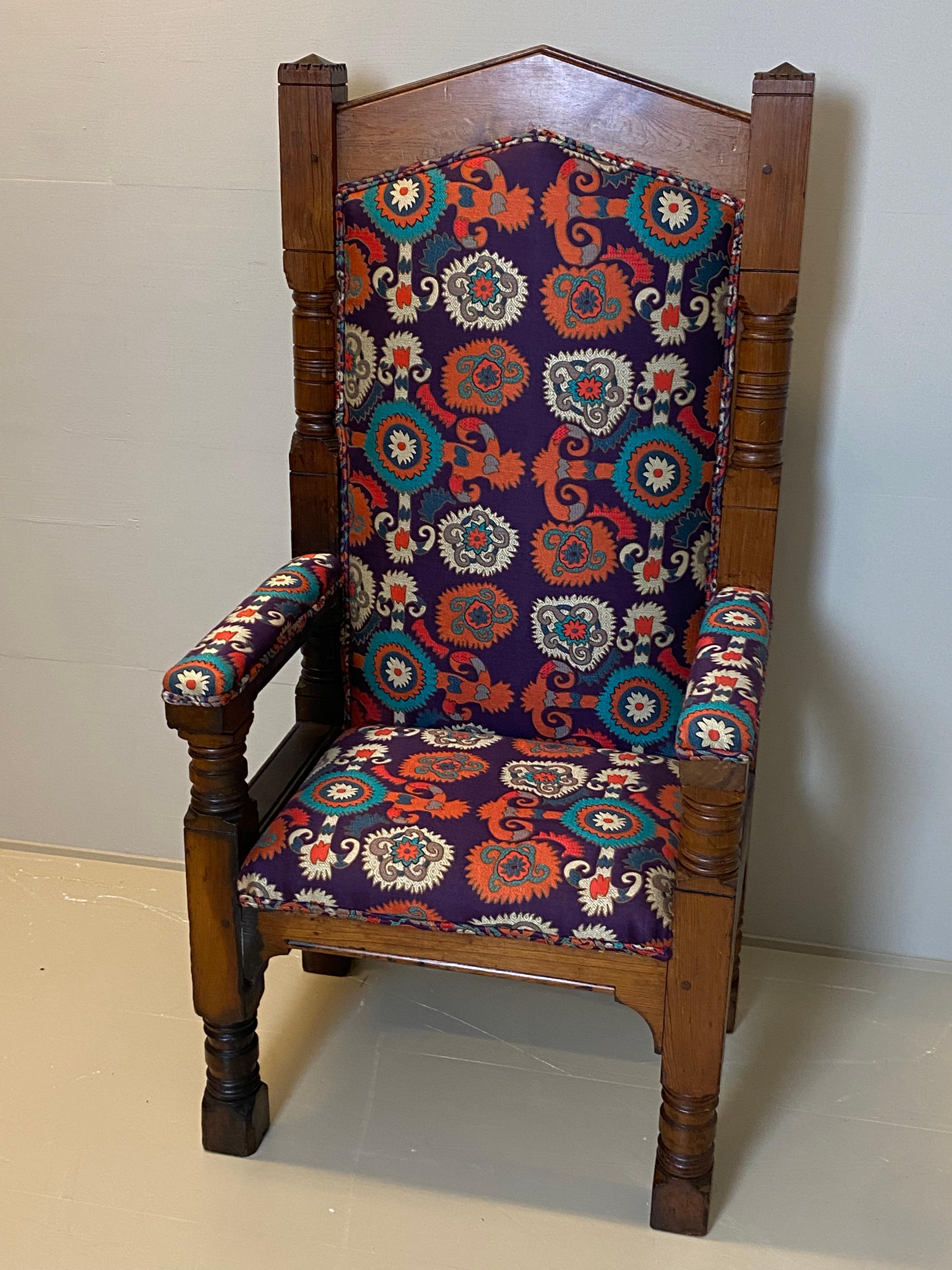 Antique English Free Macon Throne/Armchair in Pine, 19 th Century For Sale 2